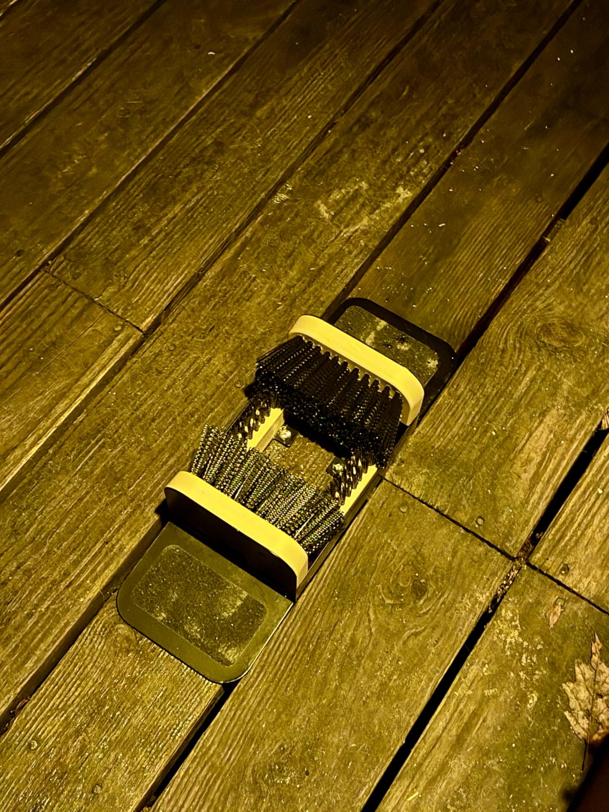 Umien Boot Scraper Outdoor Shoe Brush with Flaps, for Mud, Dirt & Snow customer photo 2