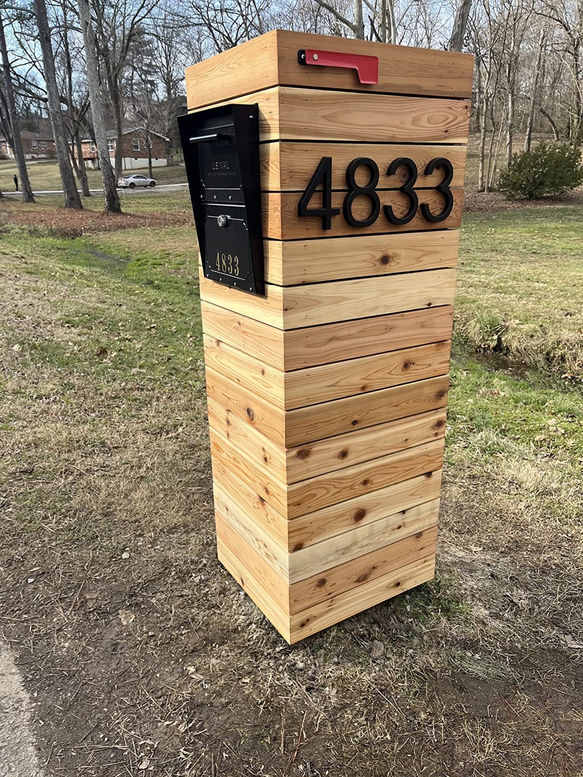 Architectural Mailboxes Oasis TriBolt Locking Post Mount Mailbox, Black, XL | Galvanized steel build for outside with a pry-resistant 3-point lock and a magnetic door closure. USPS approved. customer photo 2