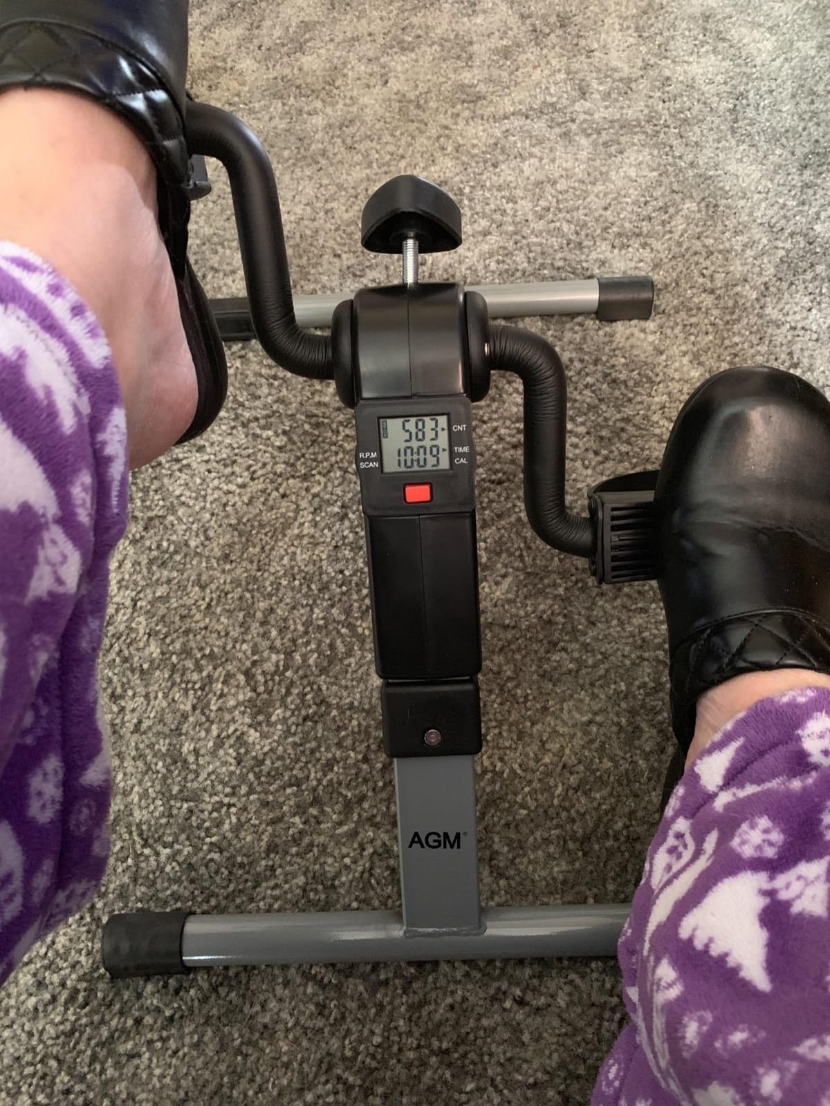 Folding Pedal Exerciser, Mini Under Desk Bike - Portable Foot Hand Cycle Peddler Machine Bicycle Exerciser for Arm Leg While Sitting customer photo 1