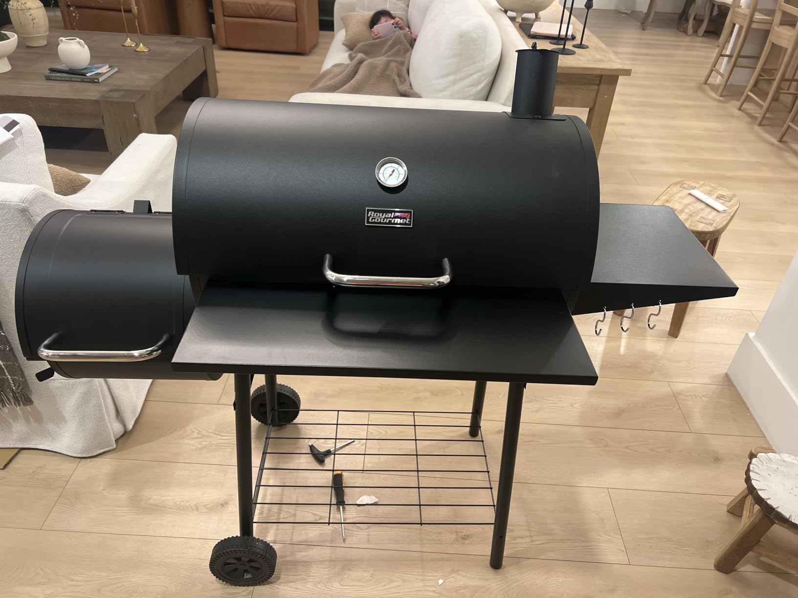 Royal Gourmet CC1830S BBQ Charcoal Grill and Offset Smoker, 823 Square Inch Barrel Charcoal Grill customer photo 2