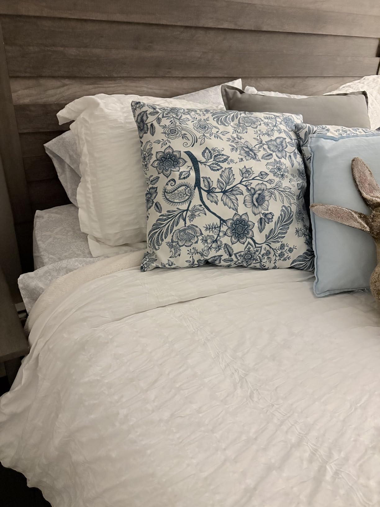 COHOME Queen Size Cooling Comforter - All-Season Quilted Duvet Insert | Down Alternative Comforter, Luxury Hotel Ultra-Soft Bedding, Anti-Clump Tech & 8 Tabs, Machine Washable, White 88
