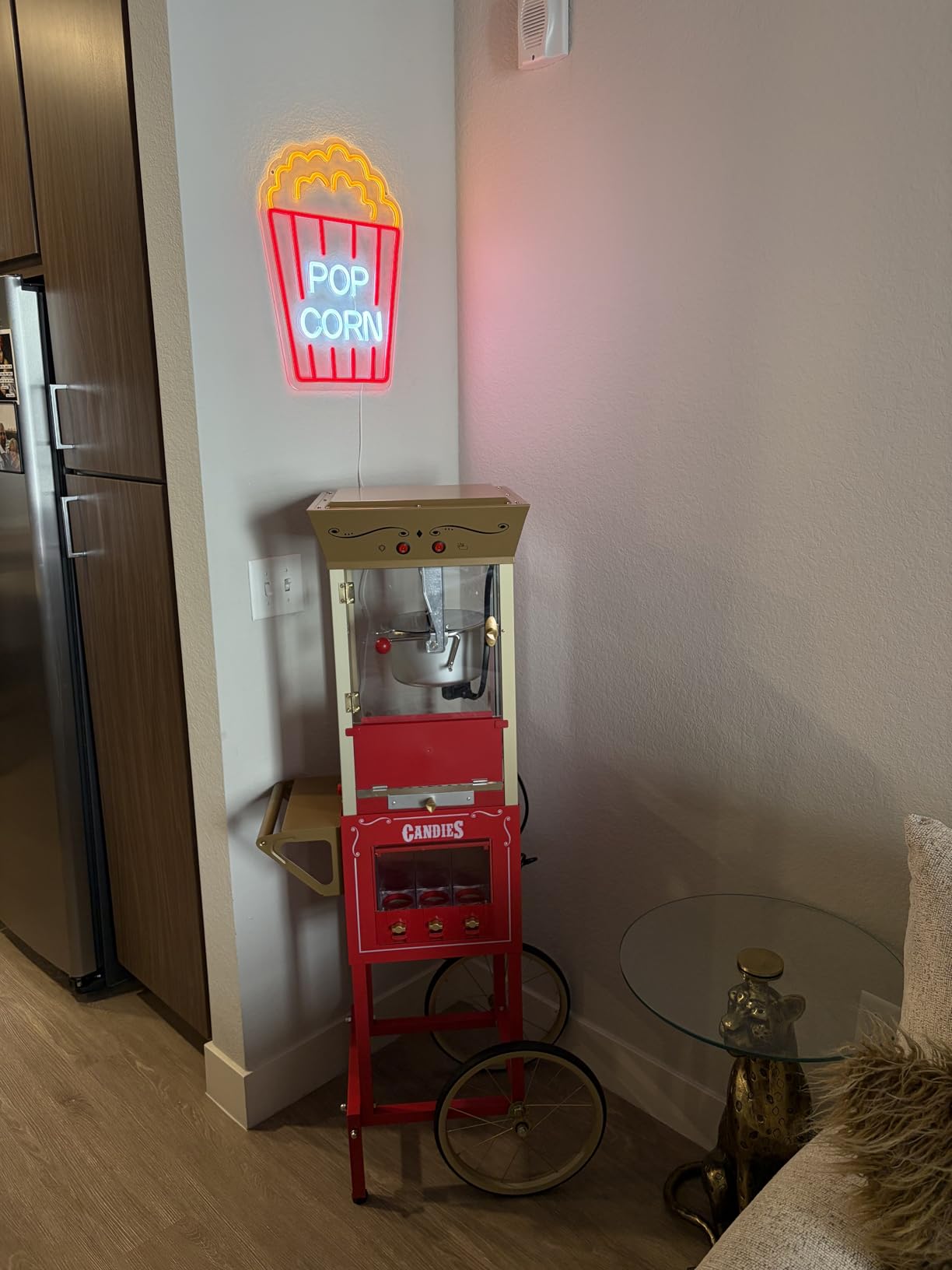 Nostalgia Popcorn Maker Machine - Professional Cart With 8 Oz Kettle Makes Up to 32 Cups - Vintage Popcorn Machine Movie Theater Style - Black customer photo 1