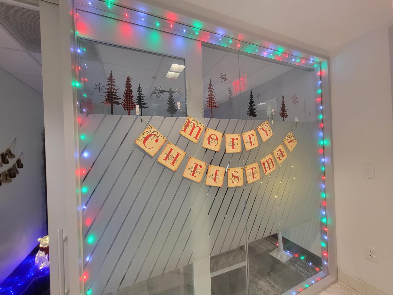 Christmas Decorations - Vintage Merry Christmas Banner for Home Decor | Retro Victorian Style, Nostalgic Holiday Charm, Traditional Decor, Farmhouse Indoor Display, Mantels & Offices Use customer photo 2