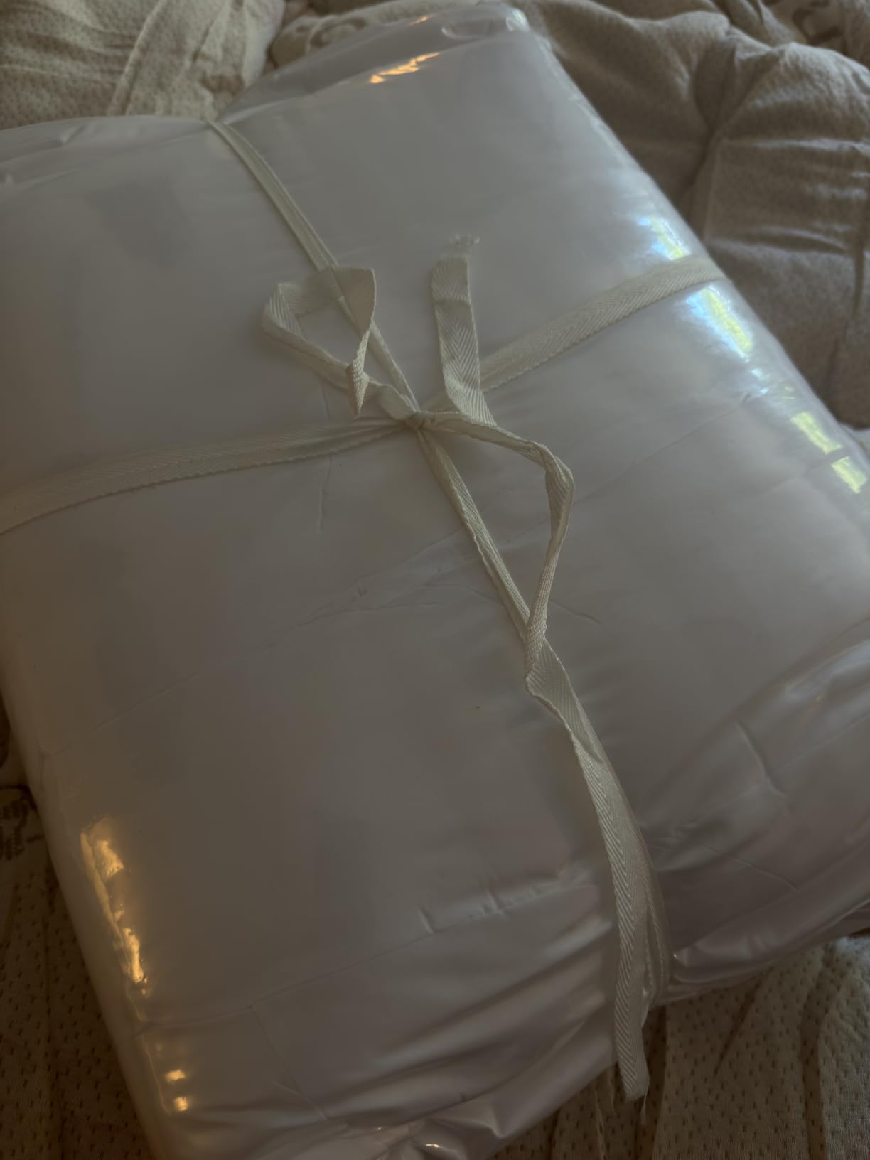 Utopia Bedding Duvet Insert, Full Size Comforter 82 x 86 Inches, White | Cozy All Season Comforter for Kids, Boys, Girls, and Teens, Down Alternative Fill, Soft Microfiber Shell, Machine Washable customer photo 2