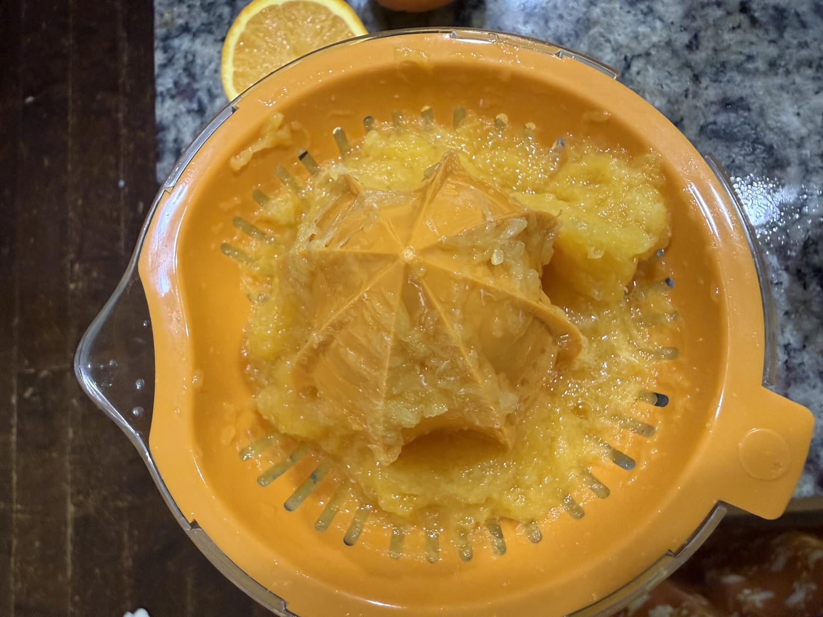 OXO Good Grips 2-in-1 Citrus Juicer - Orange & Yellow | 1.5 Cup Capcity, Juice Small & Large Fruits, Built-In Strainer, Ideal for Lemons, Limes and Oranges, Dishwasher Safe customer photo 1