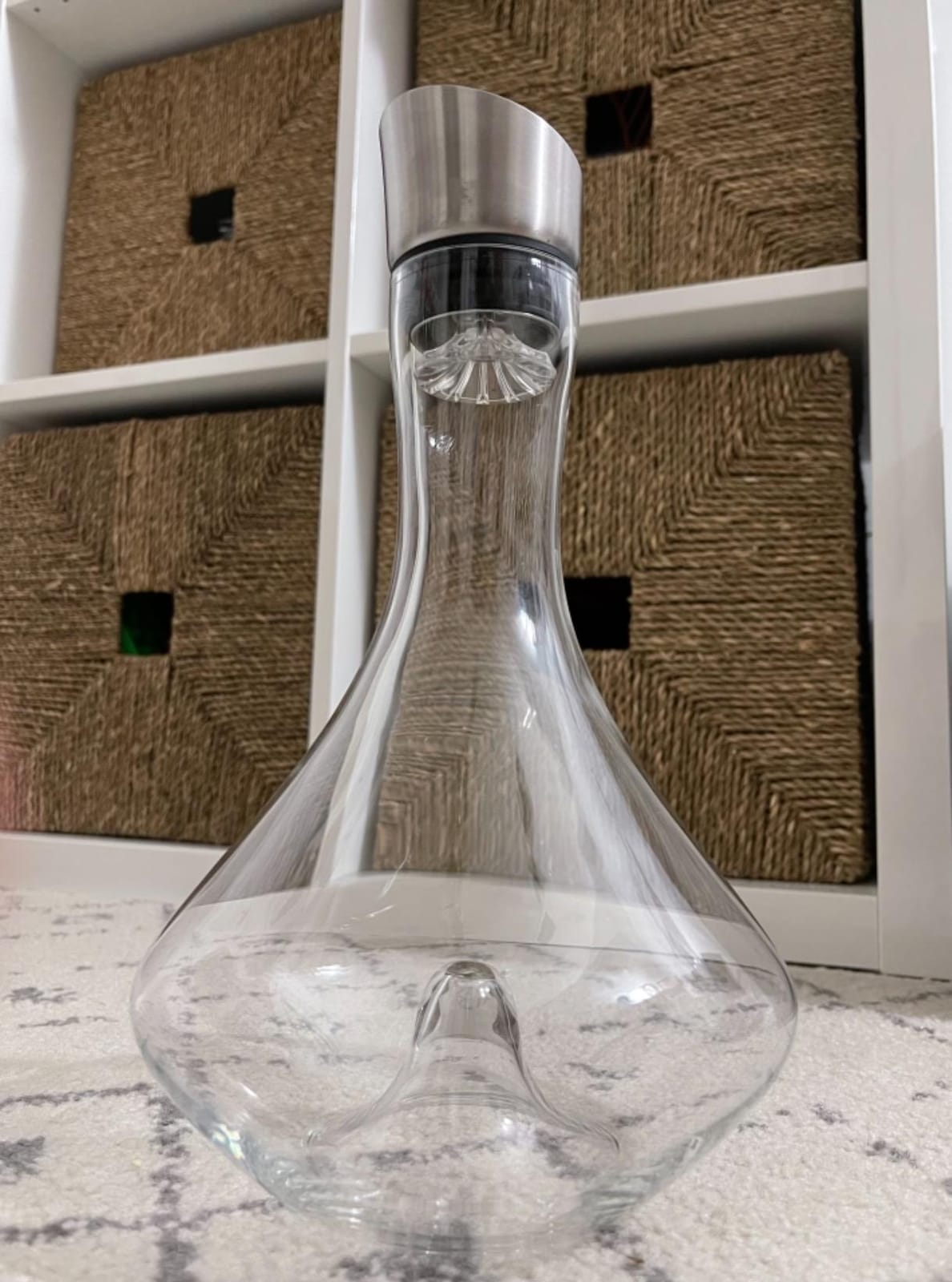 YouYah Wine Decanter Set, Red Wine Carafe with Built-in-Aerator, Wine Aerator, Stainless Steel Pourer Lid, Filter, 100% Hand Blown Lead-free Crystal Glass customer photo 2