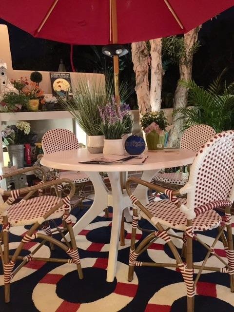 Safavieh Home Hooper White Indoor/Outdoor Rattan Stacking Arm Chair, Set of 2 customer photo 1
