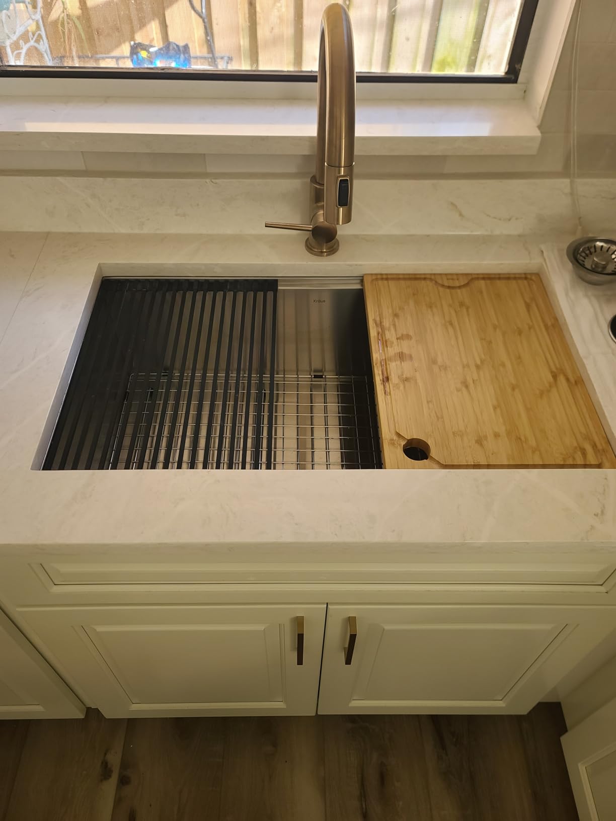 KRAUS Stainless Steel 32 in Undermount Workstation Sink KWU110-32 | 16-gauge TRU16 steel, integrated ledge for accessories, cutting board and roll-up rack included, NoiseDefend soundproofing customer photo 1