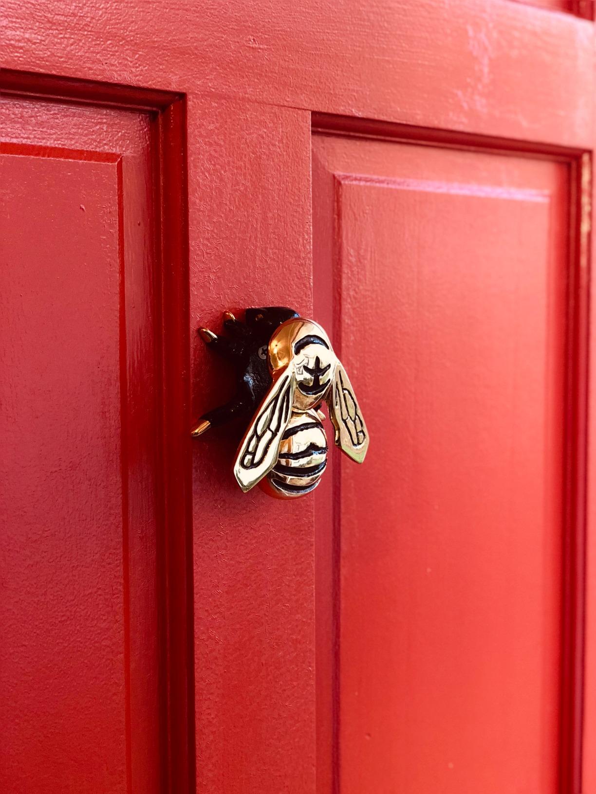 Bumblebee Door Knocker - Brass (Standard Size) customer photo 1