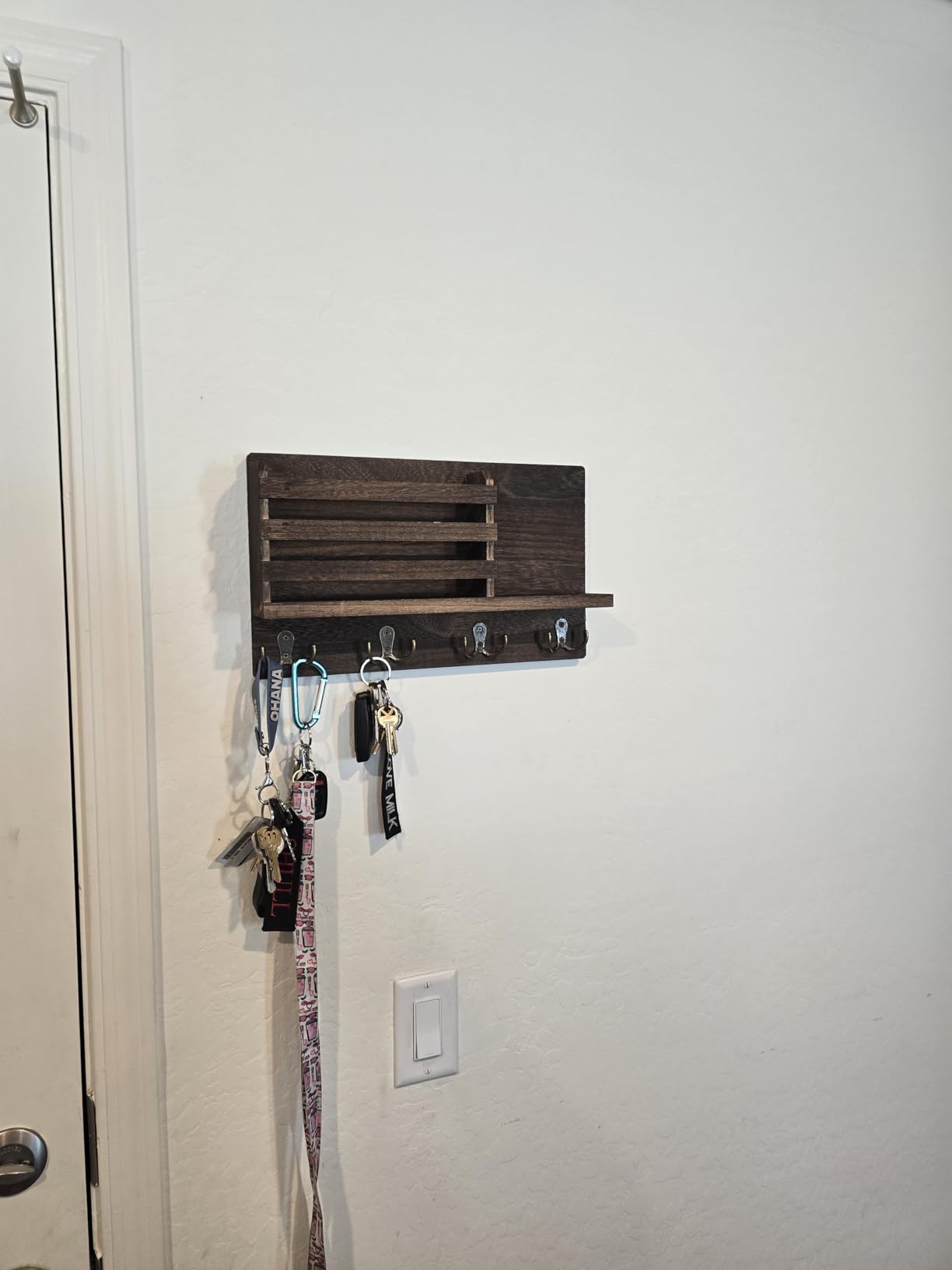 Dahey Key Mail Holder Wall Mounted Wooden Hanger with 4 Double Hooks, Brown customer photo 1