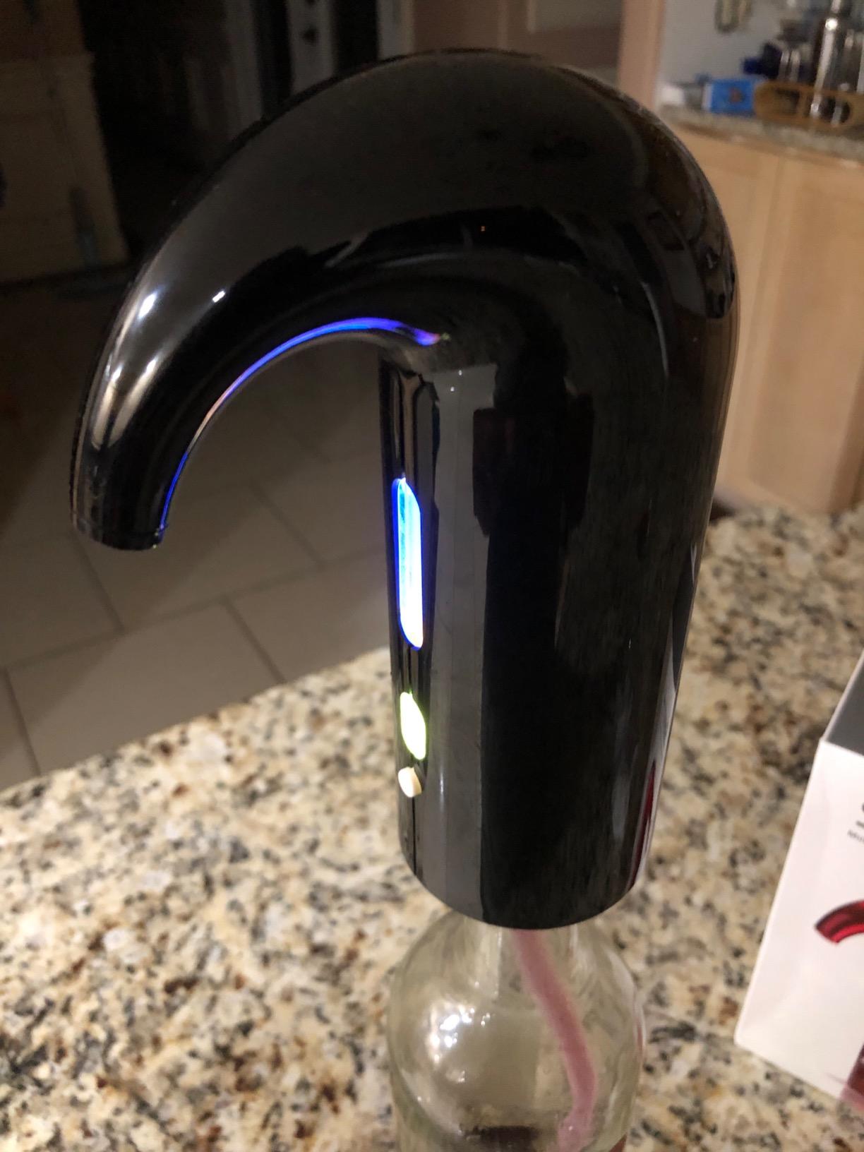 Wine Aerator Electric Wine Decanter Best Sellers One Touch Red & White Wine Accessories - Spout Pourer customer photo 1