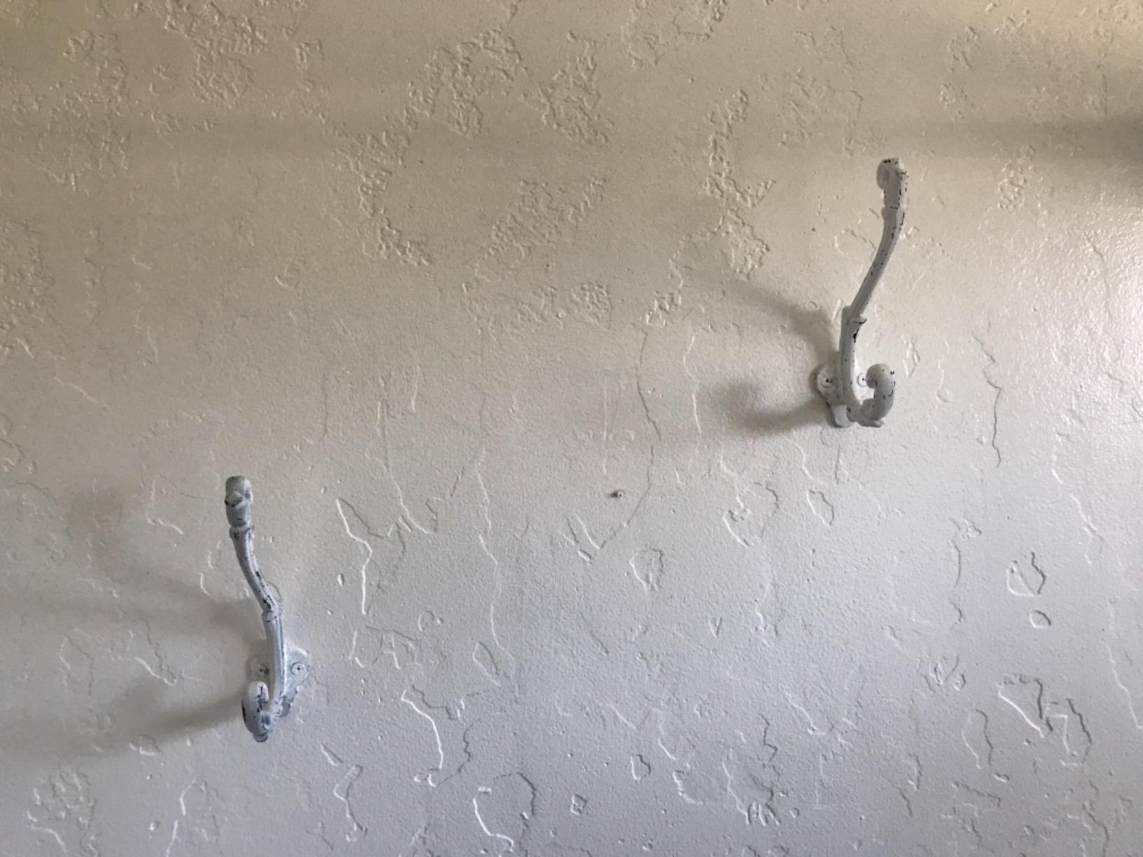 CRAFTSMAN ROAD Vintage Cast Iron Wall Hooks (Antique White Finish, Set of 4) - Rustic, Farmhouse, Shabby Chic, French Country Coat Hooks | Great for Coats, Bags, Towels, Hats customer photo 2