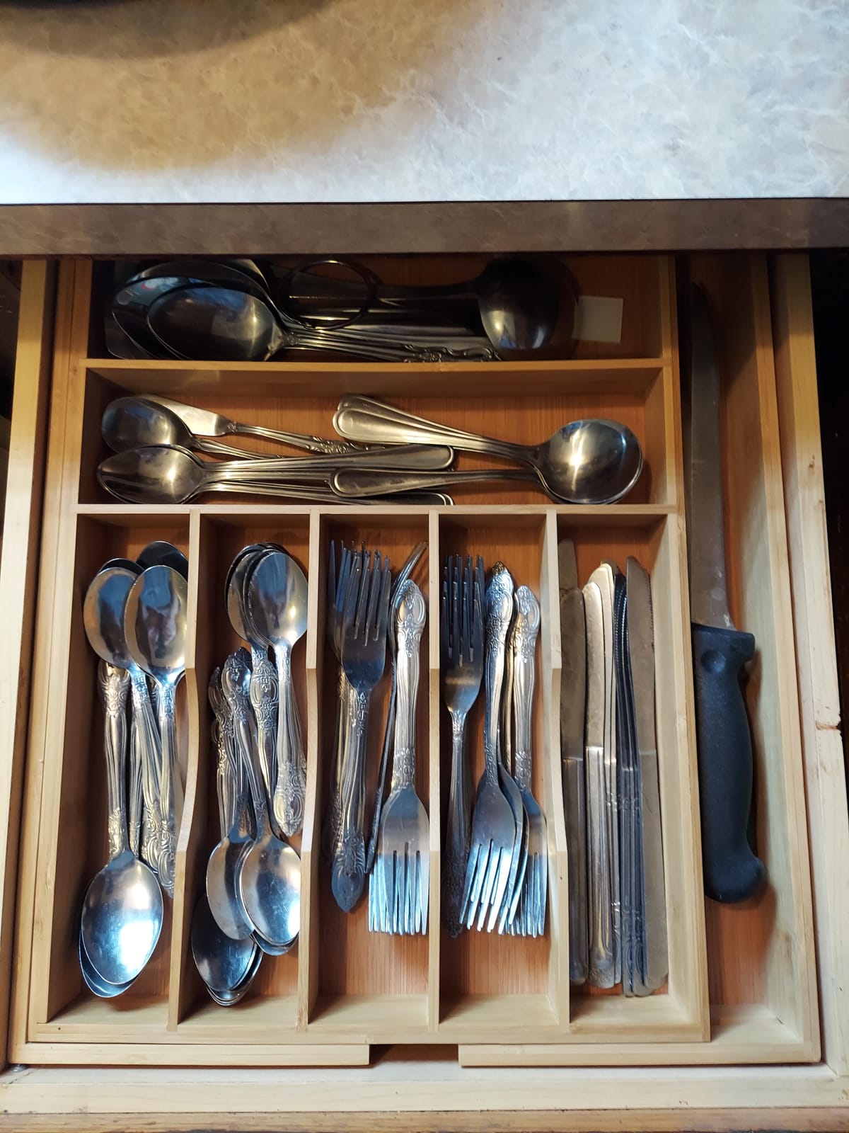 ROYAL CRAFT WOOD Luxury Bamboo Kitchen Drawer Organizer - Silverware Organizer, Utensil Holder & Cutlery Tray Drawer Dividers for Flatware (9 Slot, Natural) customer photo 2