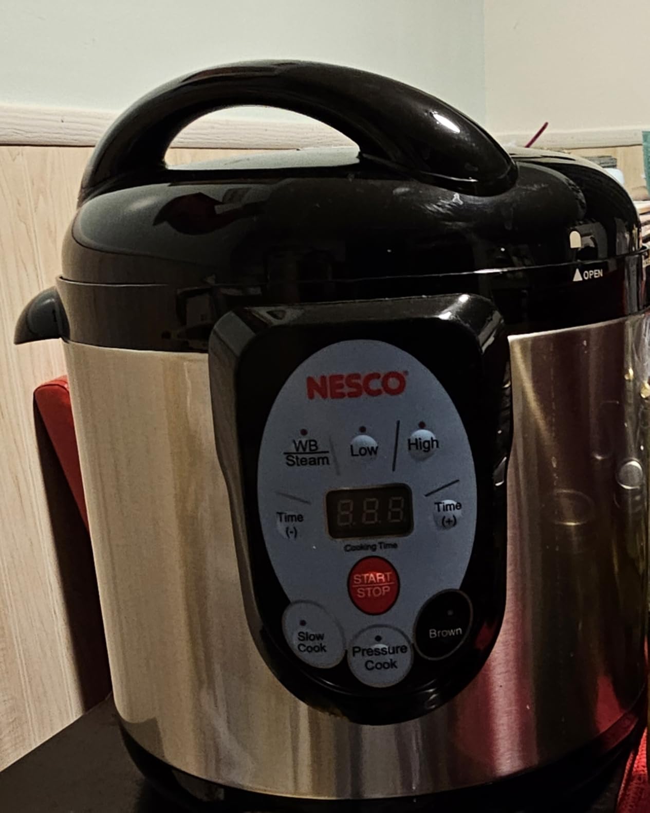NESCO NPC-9 Smart Electric Pressure Canner and Cooker for Home Food Preservation, 9.5-Quart Stainless Steel with Digital Controls customer photo 1