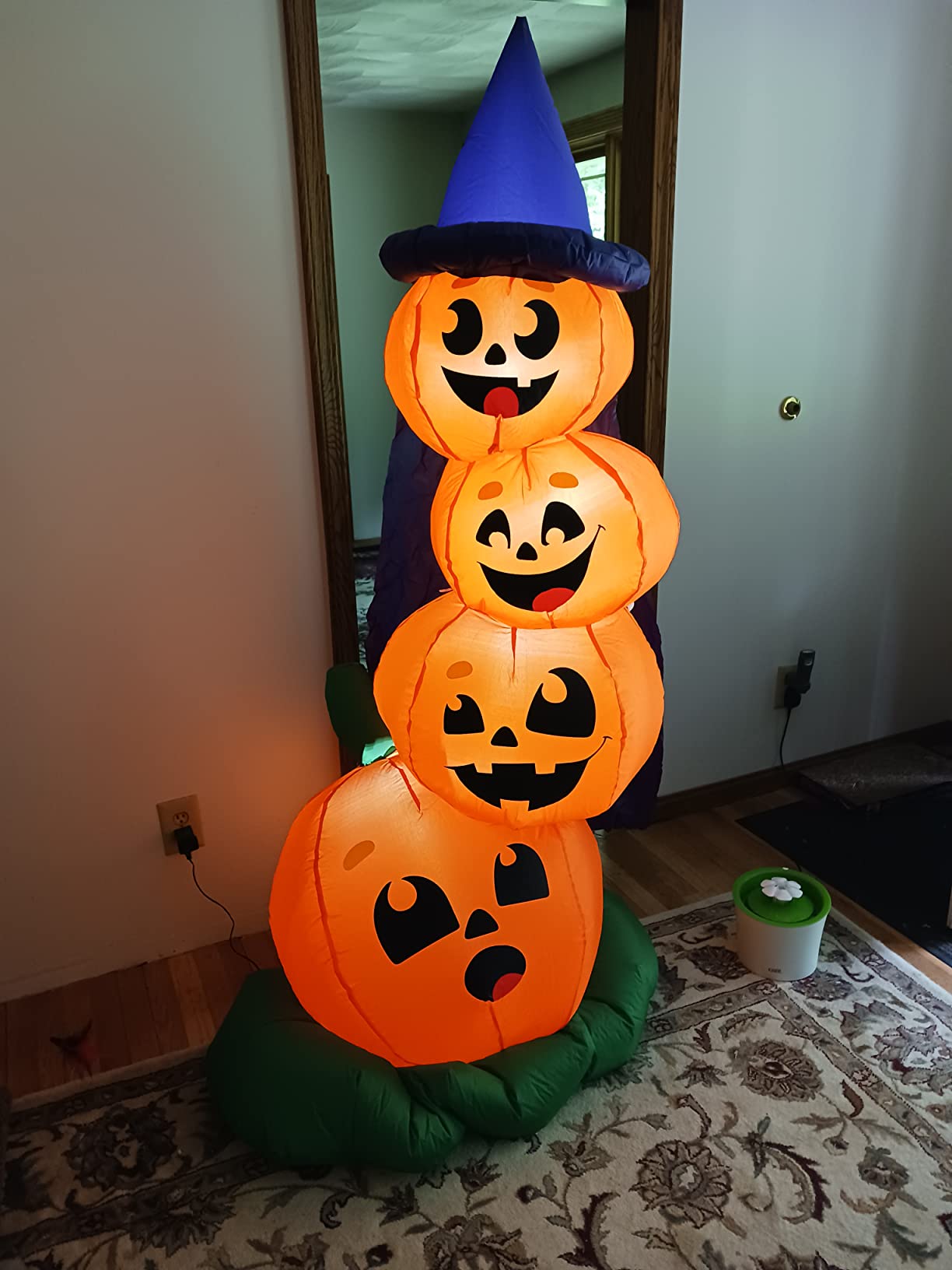 Joiedomi Halloween Stacked Pumpkins Inflatable (6 ft) | Blow Up Yard Decorations Inflatable Pumpkins with Witch Hat with Build-in LEDs, Stacked Pumpkins Blow Ups Halloween Decor customer photo 1