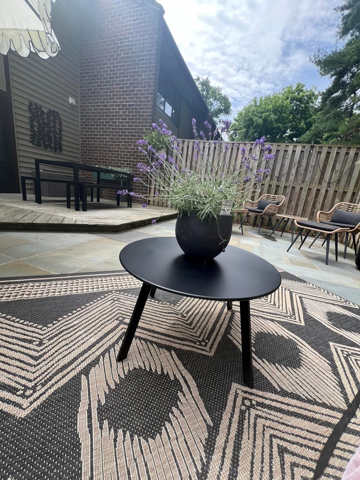 Grand Patio Round Steel Patio Coffee Table, Weather Resistant Outdoor Large Side Table, Black customer photo 1