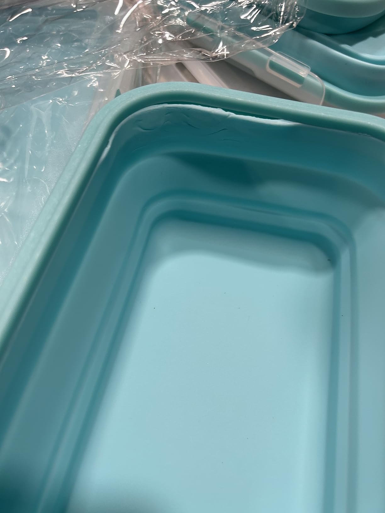 Guyuyii 4 Pack Space-Saving Collapsible Food Storage Containers with Lids | 12/17/27/40 oz Food-Grade Silicone Set for RV, Camping, Meal Prep, Small Kitchens - Microwave/Freezer/Dishwasher Safe customer photo 2