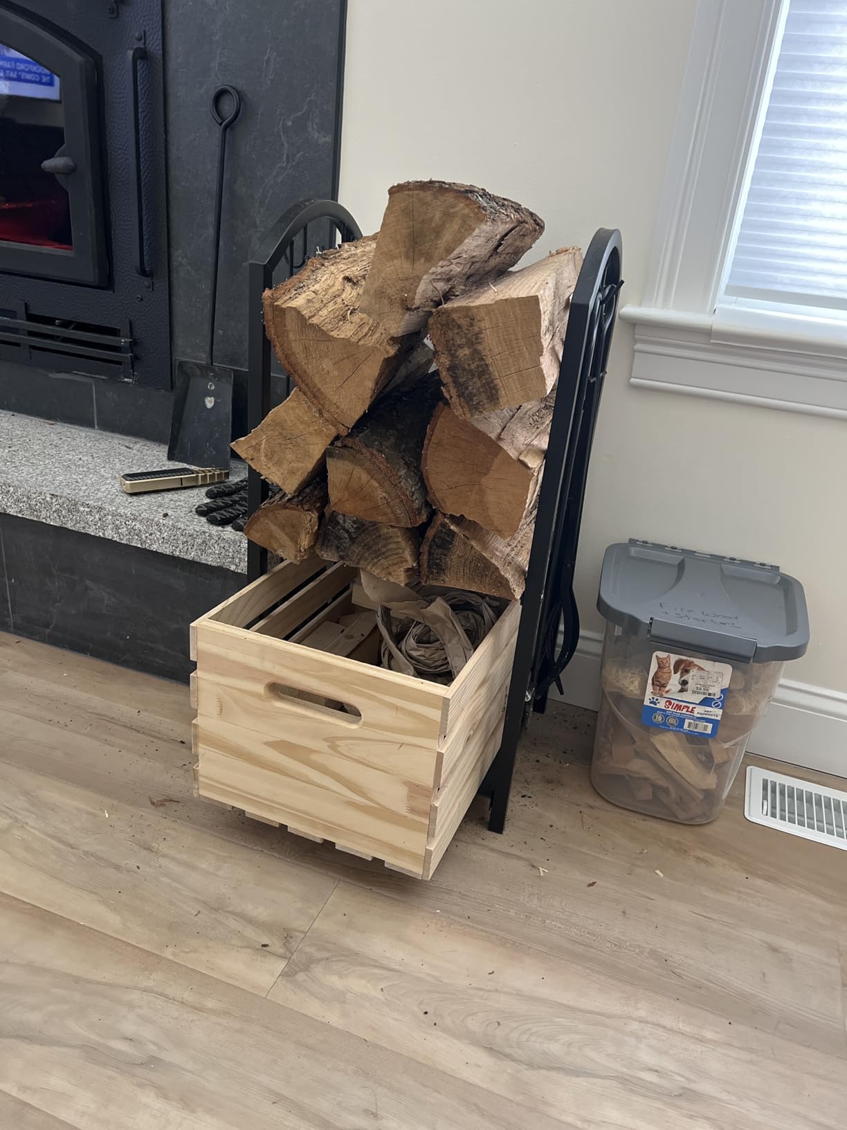 Fire Beauty Fireplace Firewood Log Rack 5-Piece Storage Logs Holder with Tools Set with 4 Tools Set Fireside Holders Wood Lumber Storage Stacking Black customer photo 1