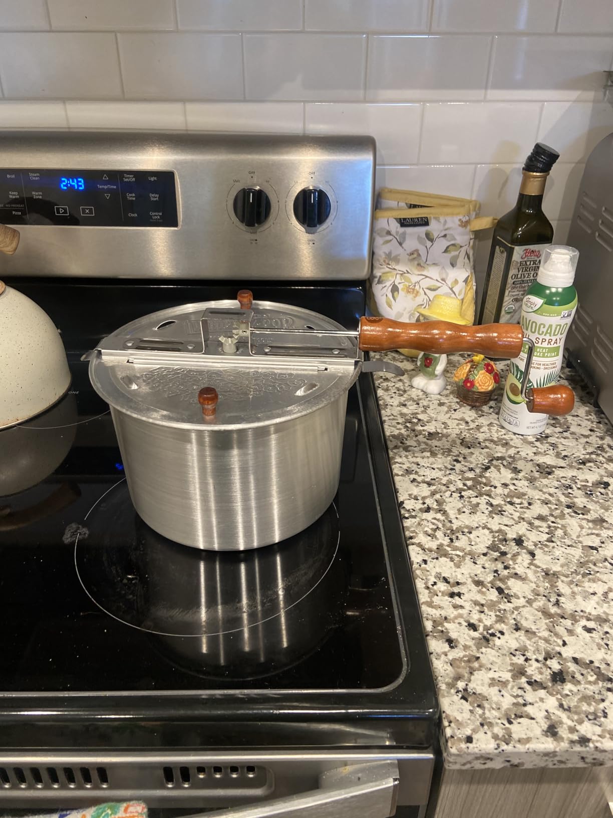 Original Whirley Pop Popcorn Maker - Wabash Valley Farms Stovetop Popper, Silver customer photo 1