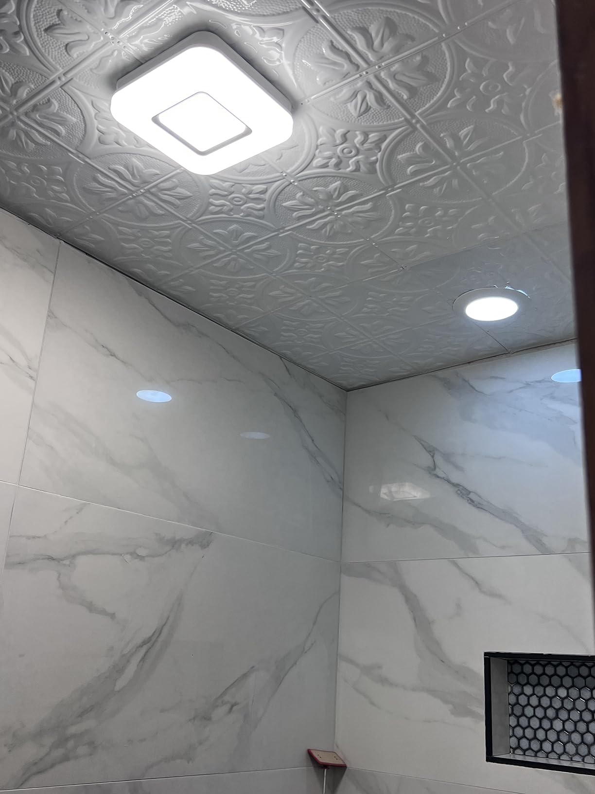 Hamilton Gloss White 2ft x 2ft Nail Up Ceiling Tile 5 Pack | Perfect for DIY and Home Renovation Projects and Easy to Install customer photo 1