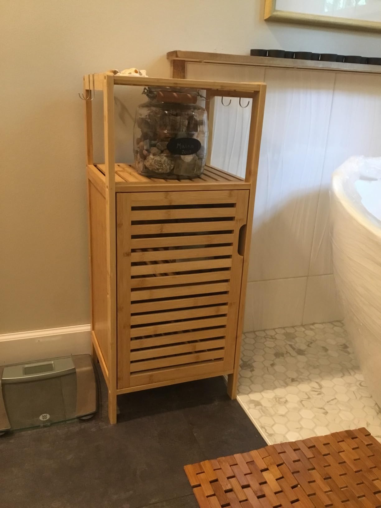 VIAGDO Bamboo Cabinet, Bathroom Storage Cabinet with Single Door and Shelf, Freestanding Bathroom Cabinet, Kitchen Cupboard, Sofa Side Table for Living Room/Hallway/Kitchen customer photo 2
