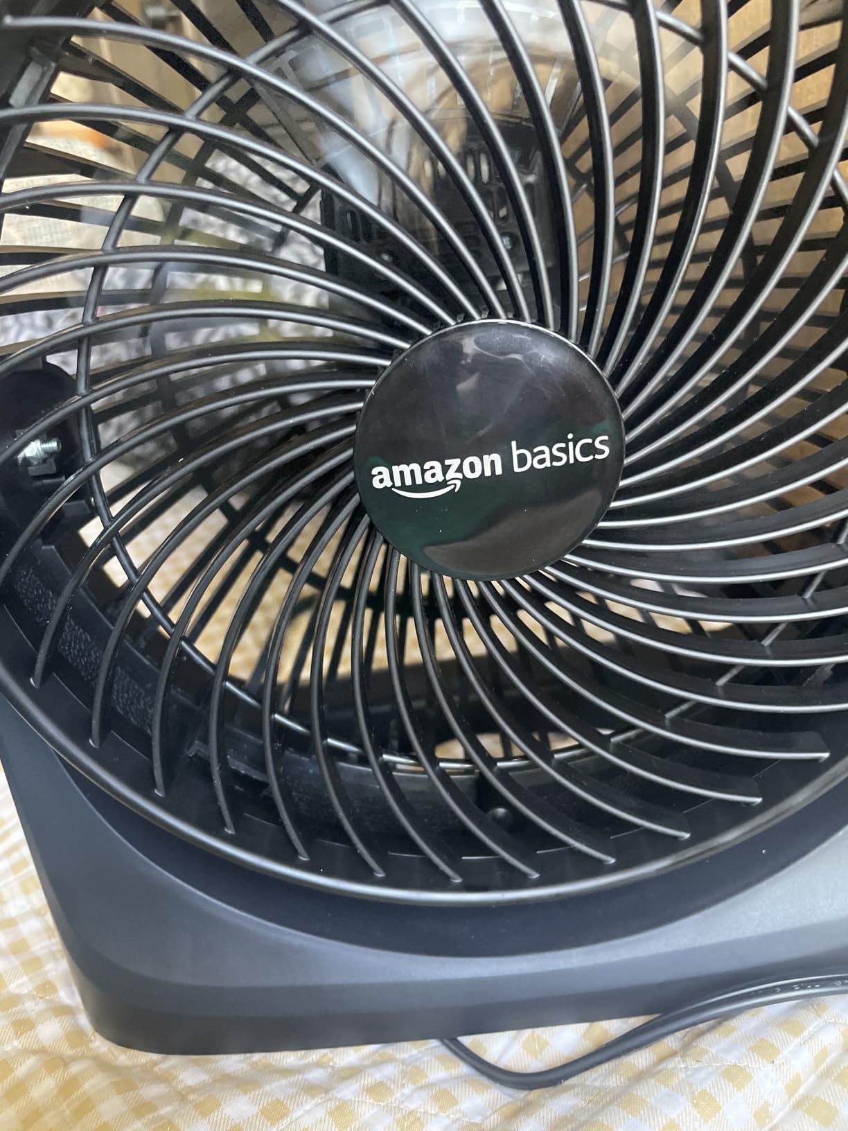 Amazon Basics Air Circulator Desk Fan for Bedroom, Home and Office, 90-Degree Tilt Head, 3 Speed Settings, Cooling, 35 Watts, Black customer photo 2