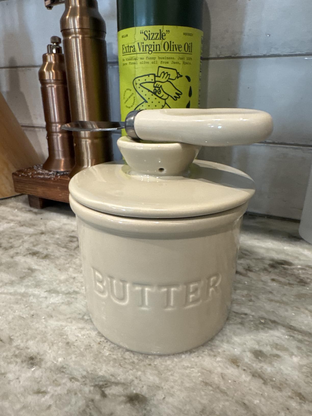 Priority Chef Butter Crock with Lid for Countertop with Spreader Knife and Water Line, Soft Spreadable Butter, Ceramic French Butter Dish with Lid, White customer photo 2