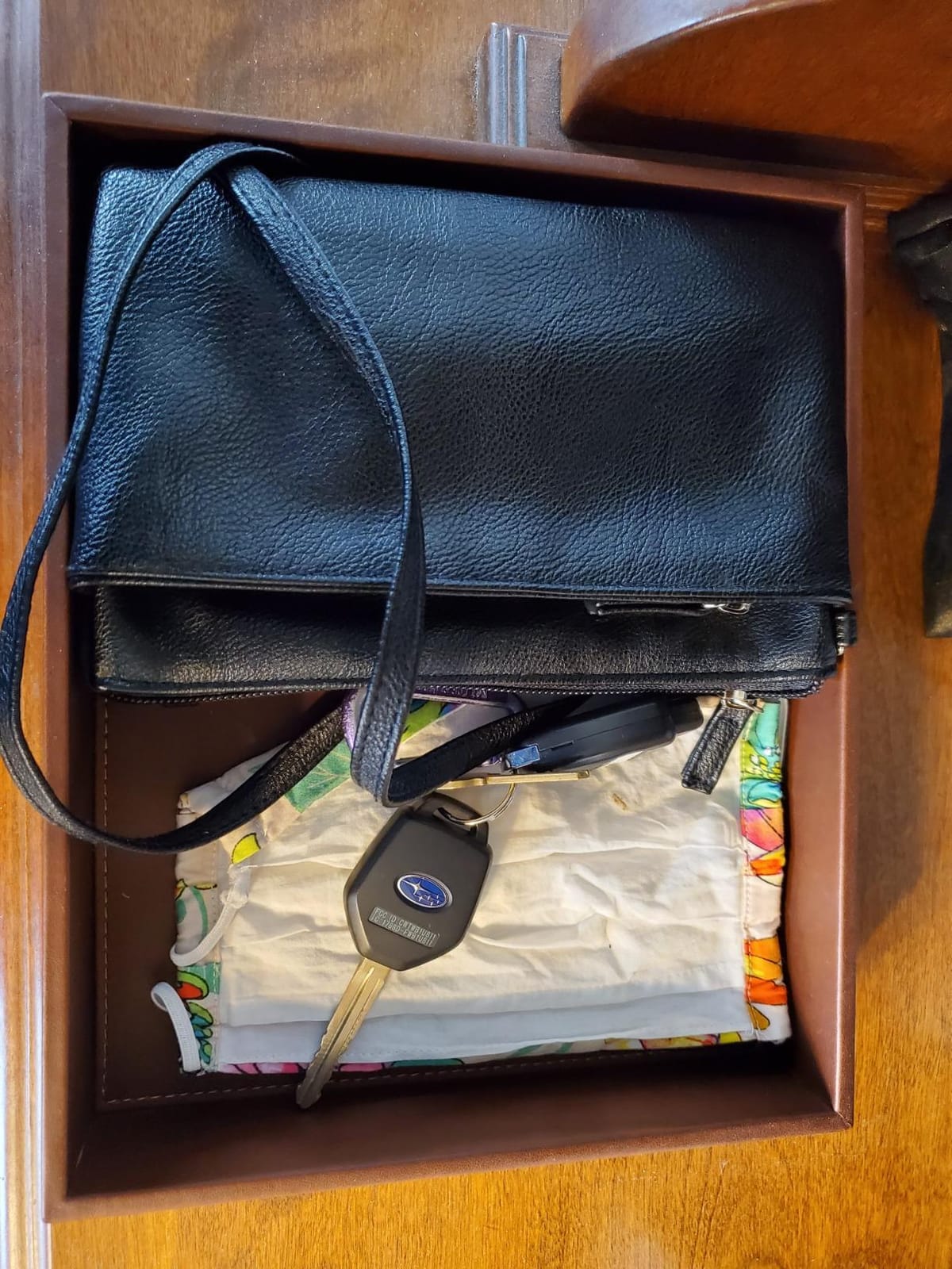 GALLAWAY Leather Valet Tray for Men - Nightstand Organizer EDC Tray for Wallet and Keys - Bedside Dresser Catch All Dump Key Bowl for Entryway Table, Dark Brown customer photo 2