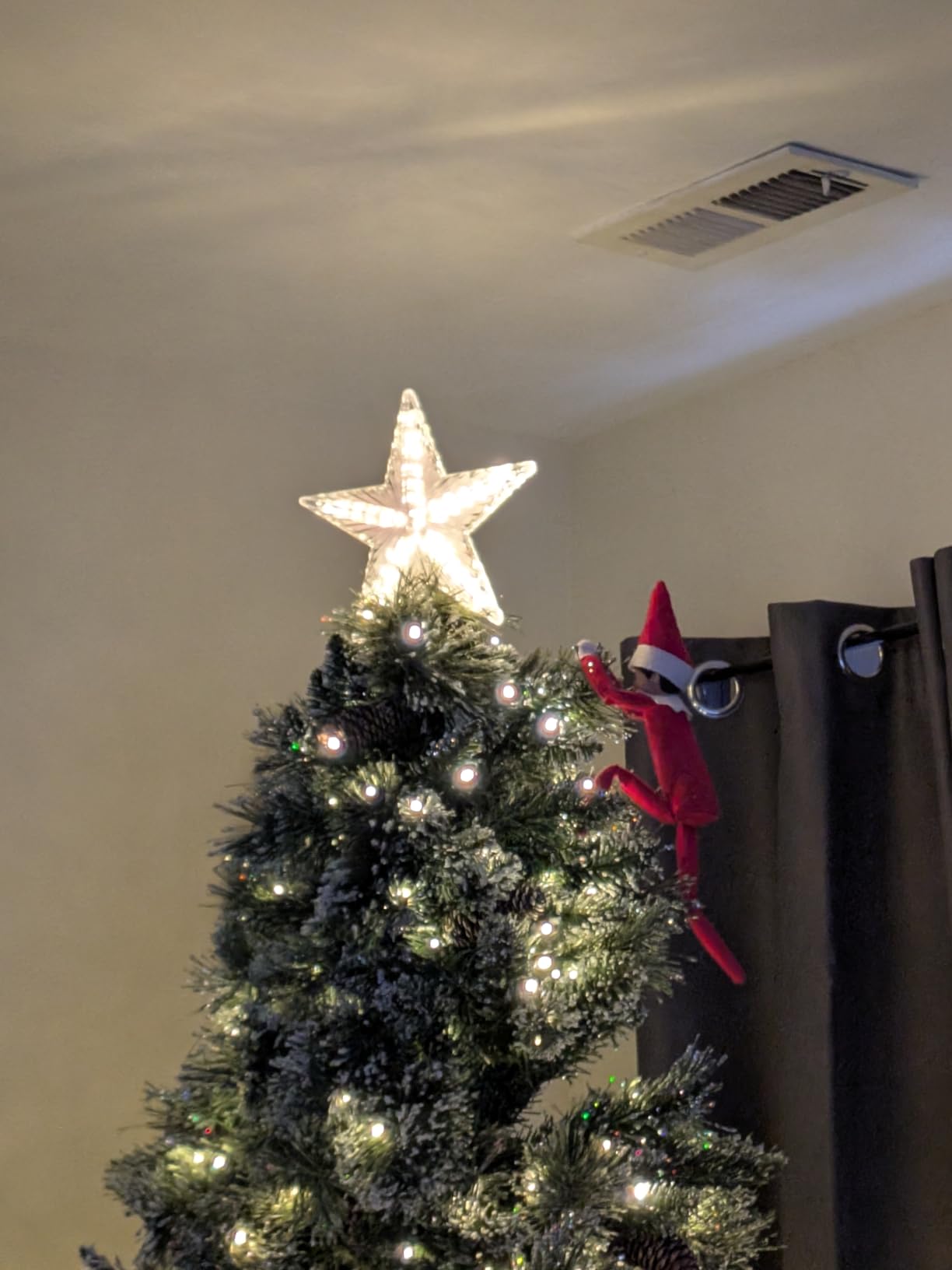 Christmas Tree Topper Farmhouse Christmas Decor Christmas Tree Decorations Rattan Natural Christmas Tree Star with 10 Warm LED Lights for Rustic Christmas Ornaments Holiday Seasonal Decoration 10 Inch customer photo 1