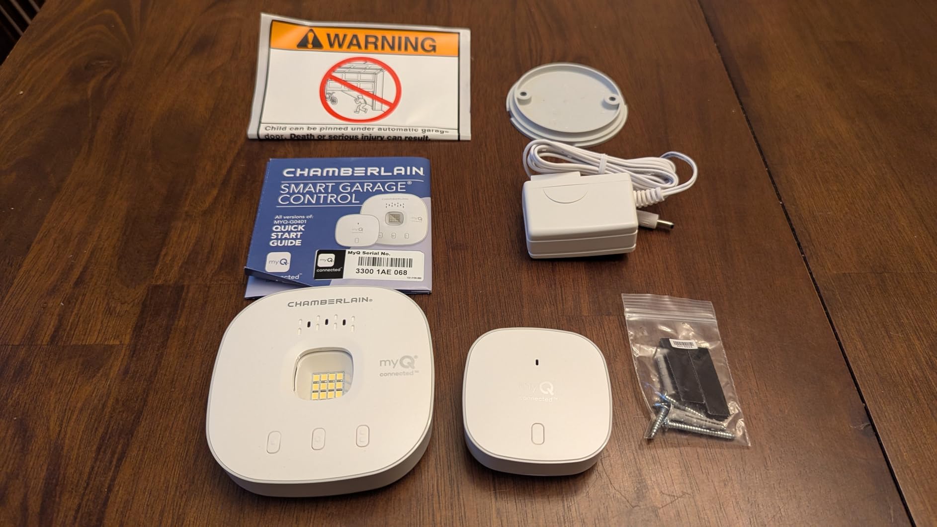 CHAMBERLAIN Smart Garage Control - Wireless Garage Hub and Sensor with Wifi & Bluetooth - Smartphone Controlled, myQ-G0401-ES, White customer photo 2