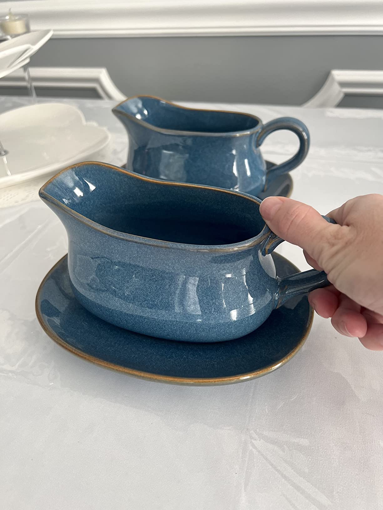 LE TAUCI 17oz Gravy Boat with Saucer Stand, Set of 2, Ceramic Sauce Boat with Tray for Salad Dressings, Creamer, Broth, Black Pepper, White customer photo 2