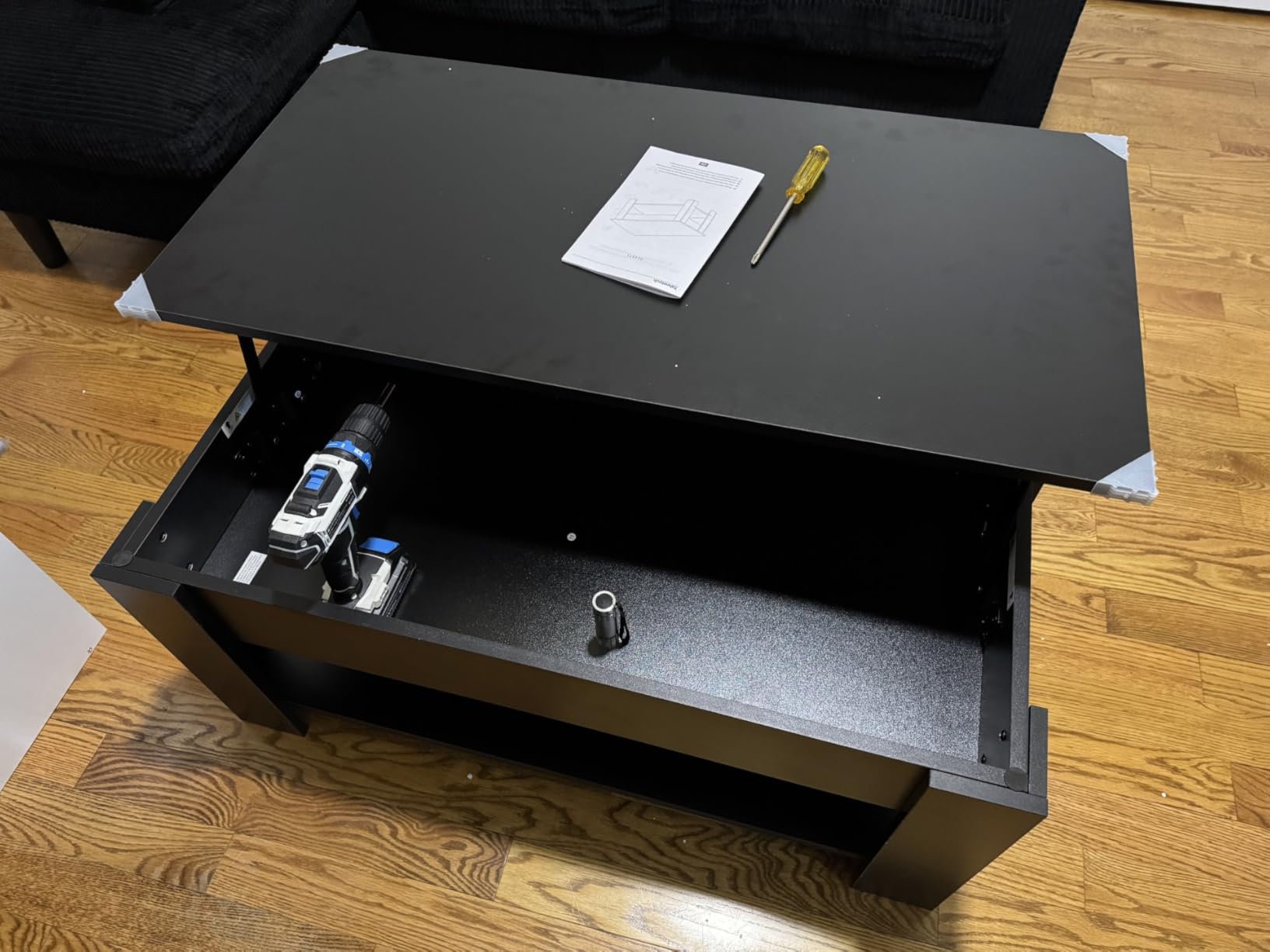Yaheetech Lift Top Coffee Table with Hidden Storage & Shelf, Gray, 38.6