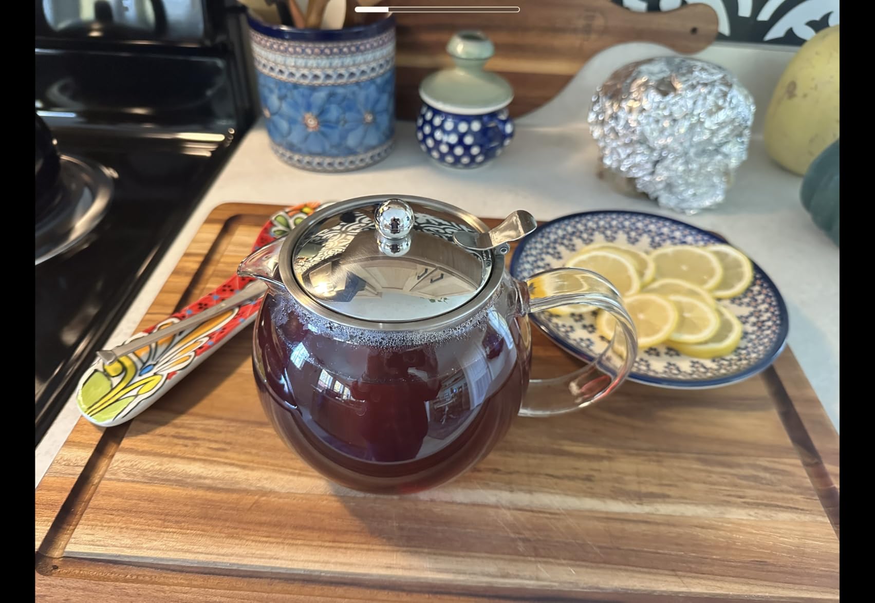Teabloom All-in-One Glass Teapot and Tea Kettle - Heatproof Borosilicate Glass Tea Maker with Removable Stainless Steel Loose Tea Infuser - Classica Stovetop Tea Pot (40 oz / 1200 ml) customer photo 1