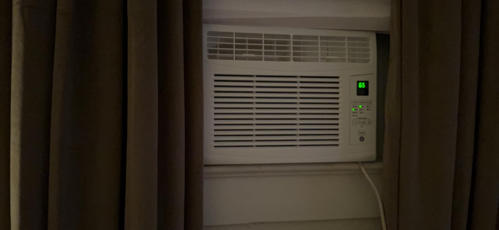 GE Electronic Window Air Conditioner 6000 BTU, Efficient Cooling for Smaller Areas Like Bedrooms and Guest Rooms, 6K BTU Window AC Unit with Easy Install Kit, White customer photo 2