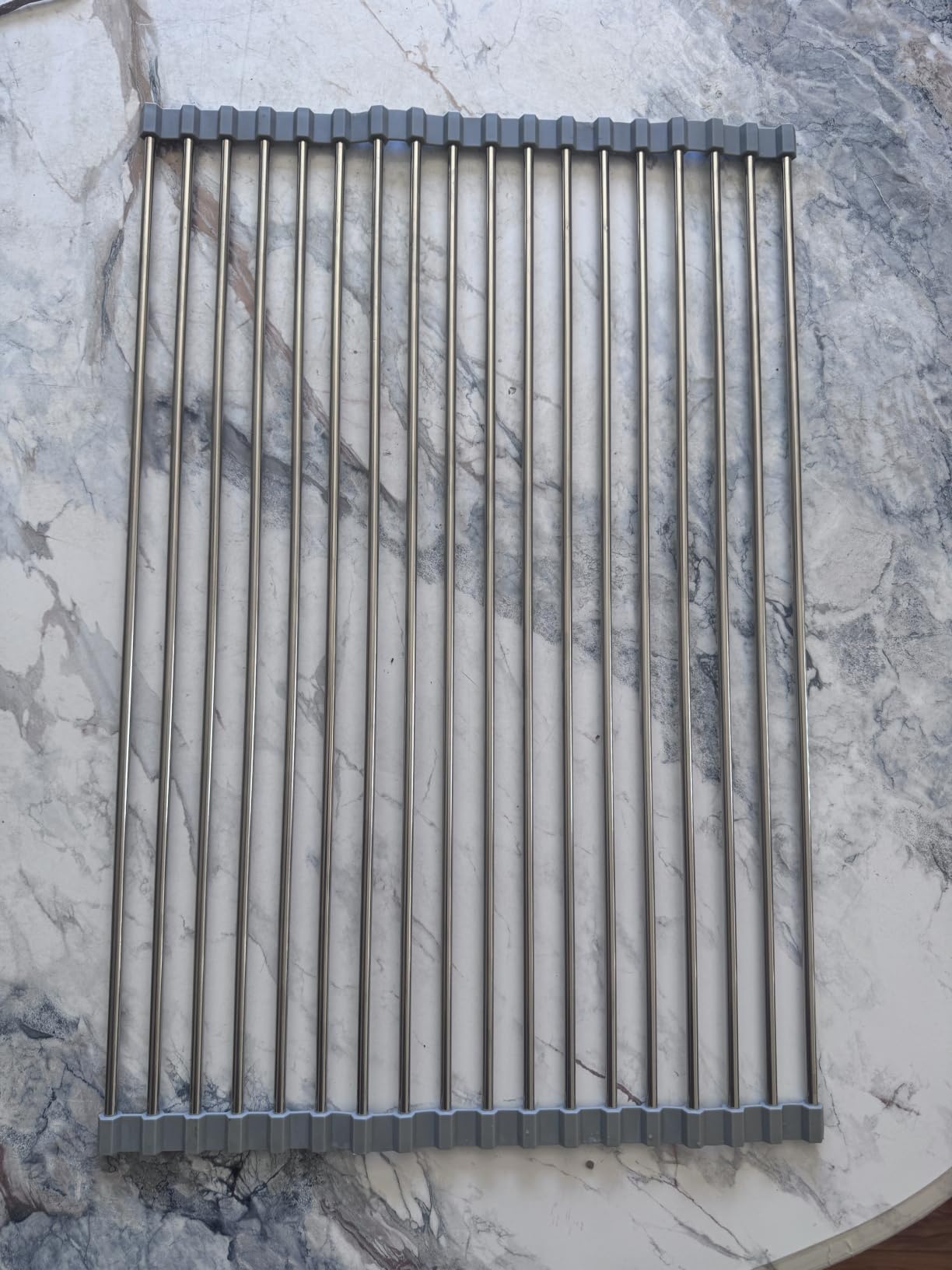 Seropy Roll Up Dish Drying Rack, Over the Sink Dish Drying Rack Kitchen Rolling Dish Drainer, Foldable Sink Rack Mat Stainless Steel Wire Dish Drying Rack for Kitchen Sink Counter Storage 17.5x11.8 customer photo 2