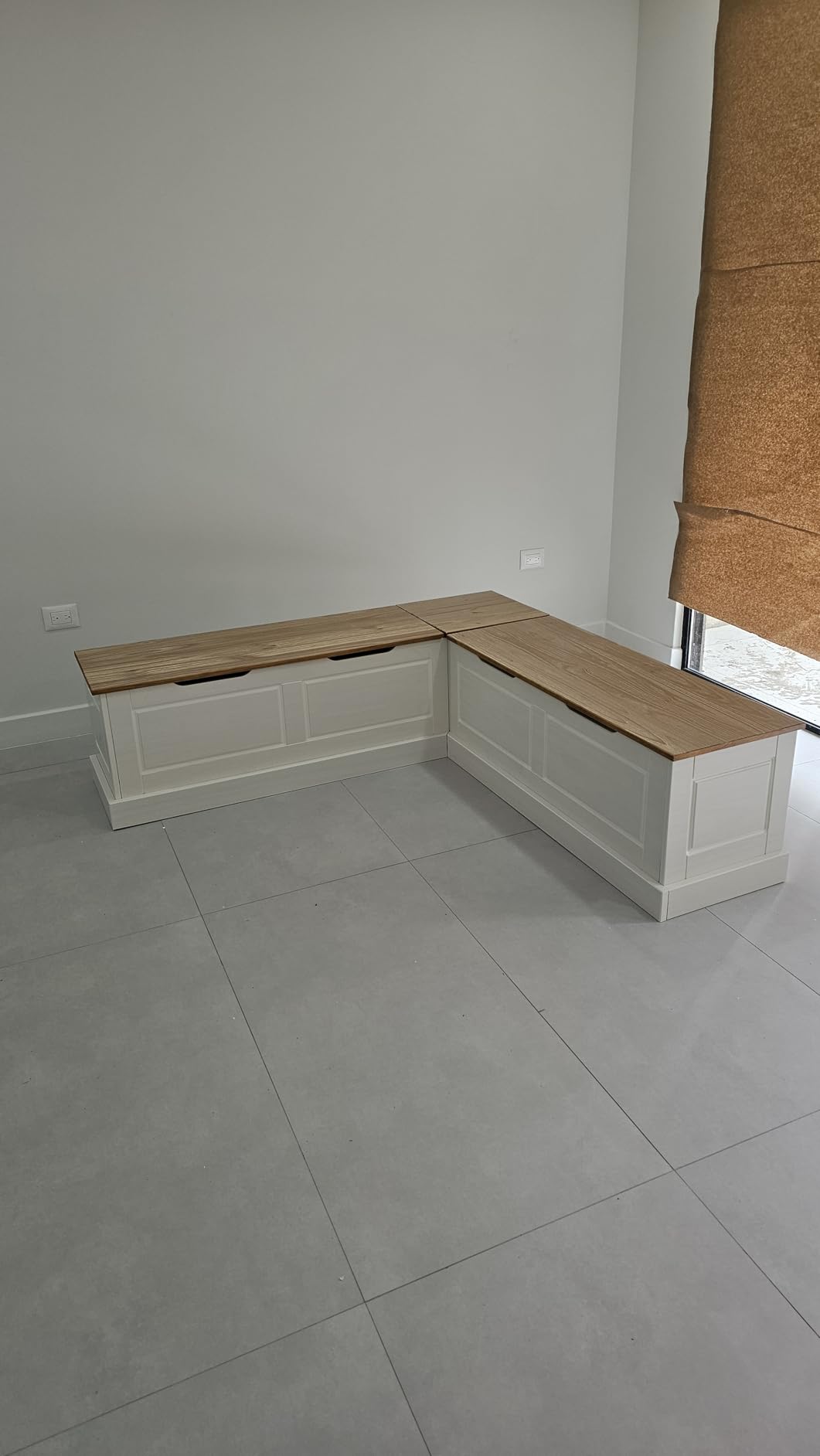 Linon Harris Natural and White Two Tone Backless Corner Breakfast Nook - Nook Only, Table is NOT Included customer photo 2