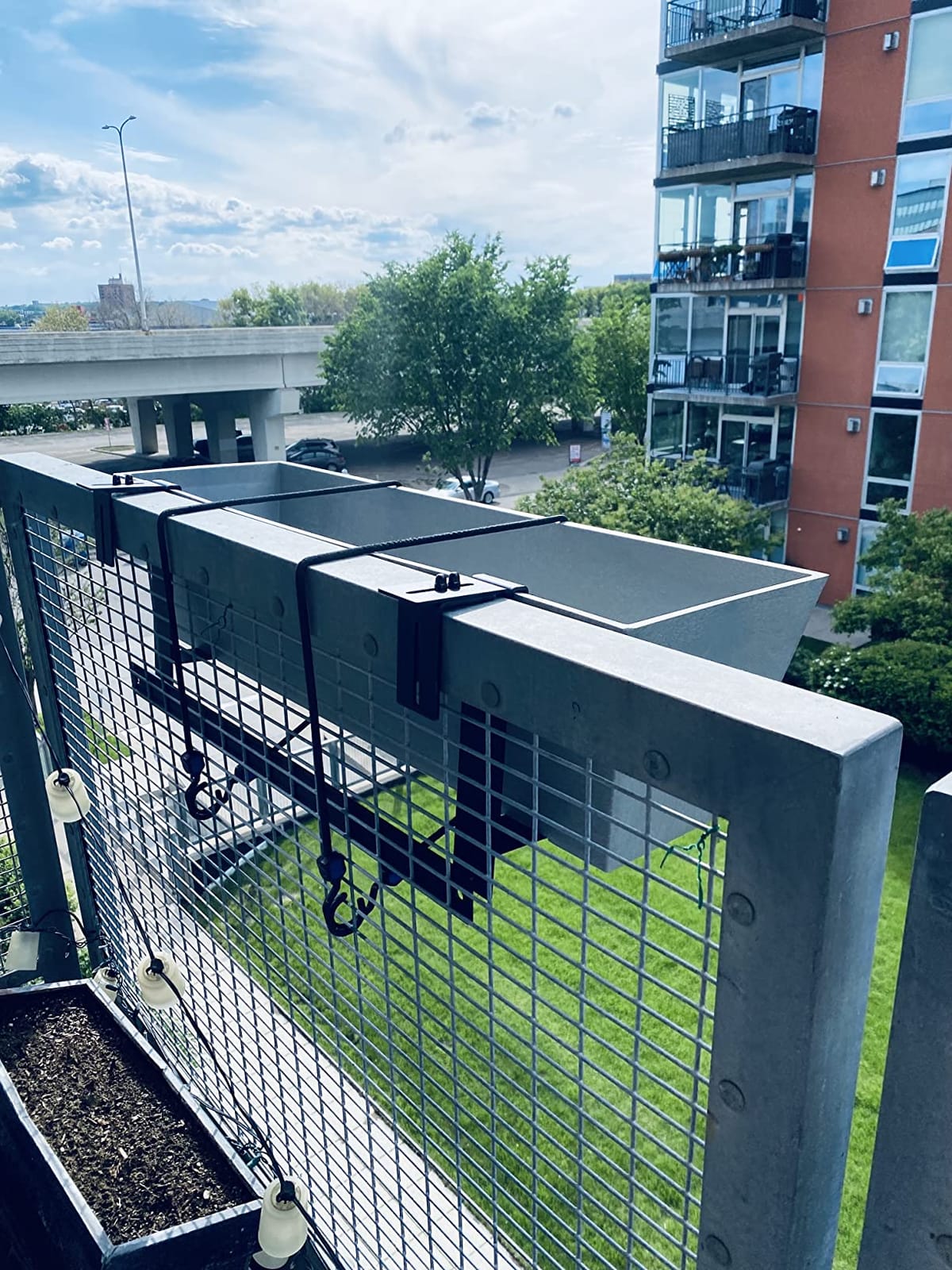 Veradek Pure Series Railing Planter - Tapered Window Box with Bracket | Made From Durable Plastic With Adjustable Metal Railing Bracket. Modern Railing/Fence Decor for Plants and Flowers customer photo 1