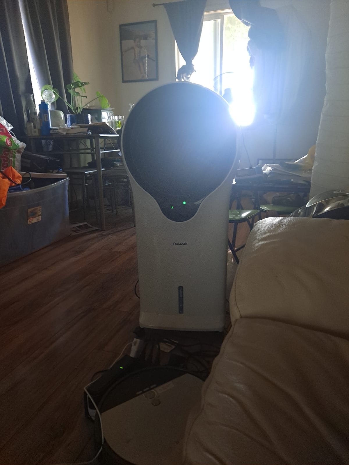 Newair Evaporative Air Cooler | Portable AC Alternative with 470 CFM Airflow | White customer photo 1