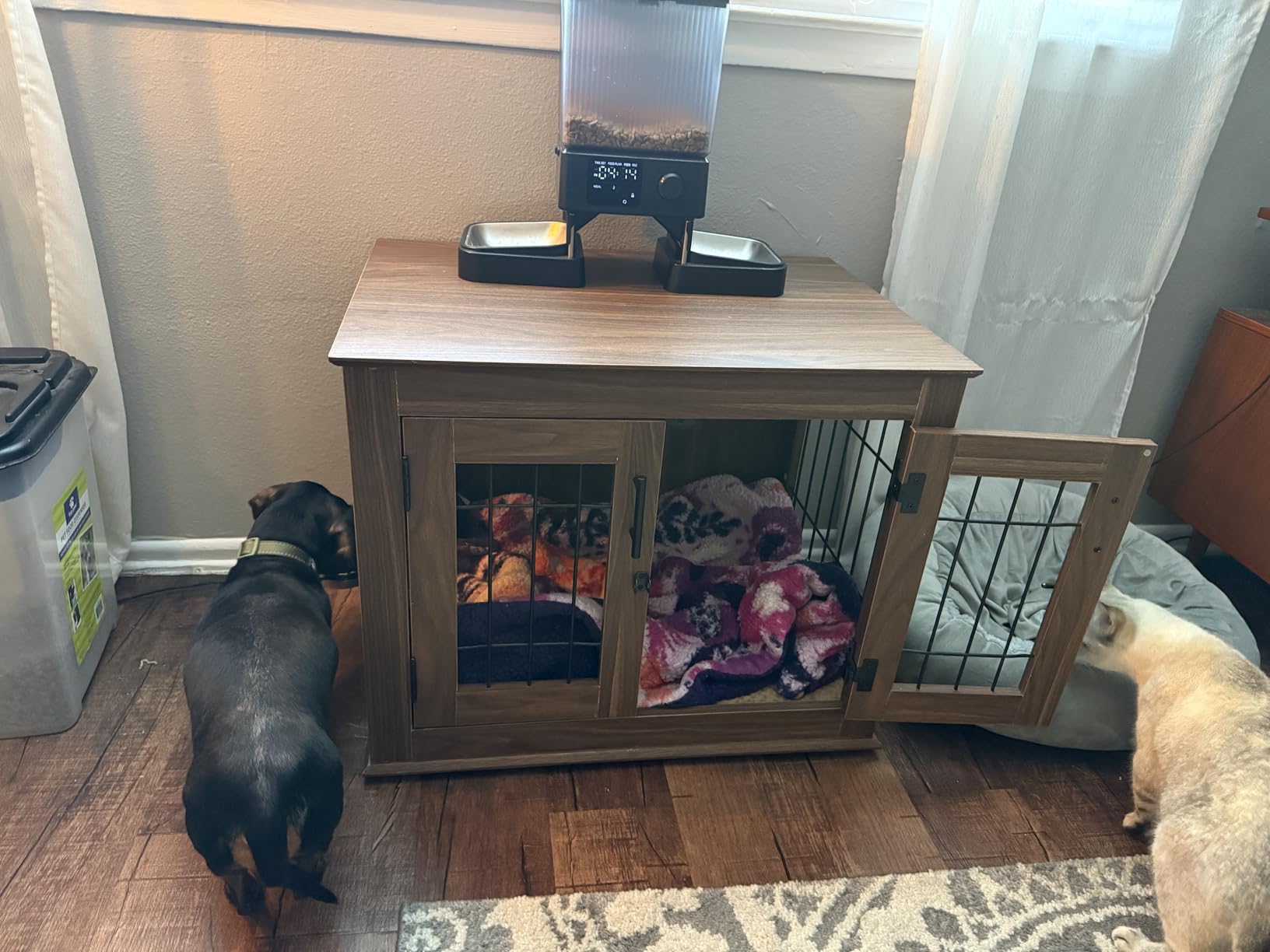 beeNbkks Furniture Style Dog Crate End Table, Double Doors Wooden Wire Dog Kennel with Pet Bed, Decorative Pet Crate Dog House Indoor Medium Large customer photo 1