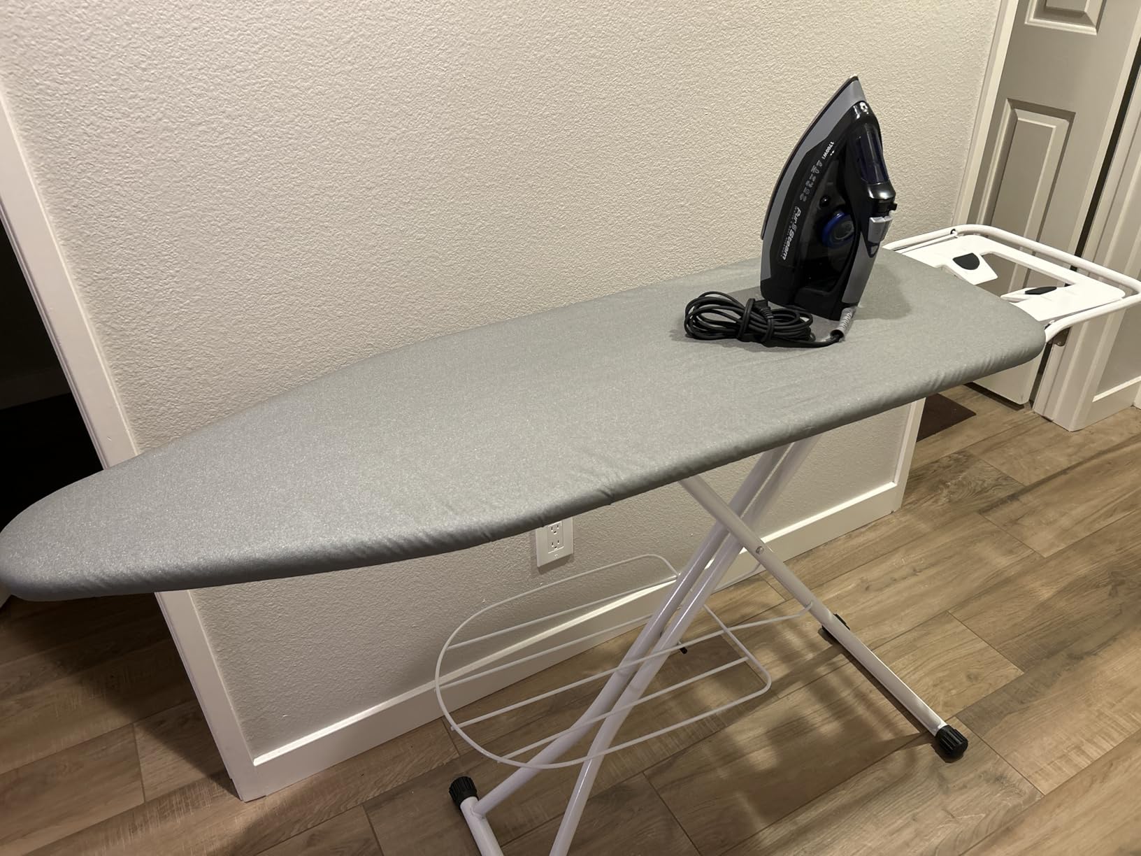 Xabitat Ironing Board Extra-Wide 57