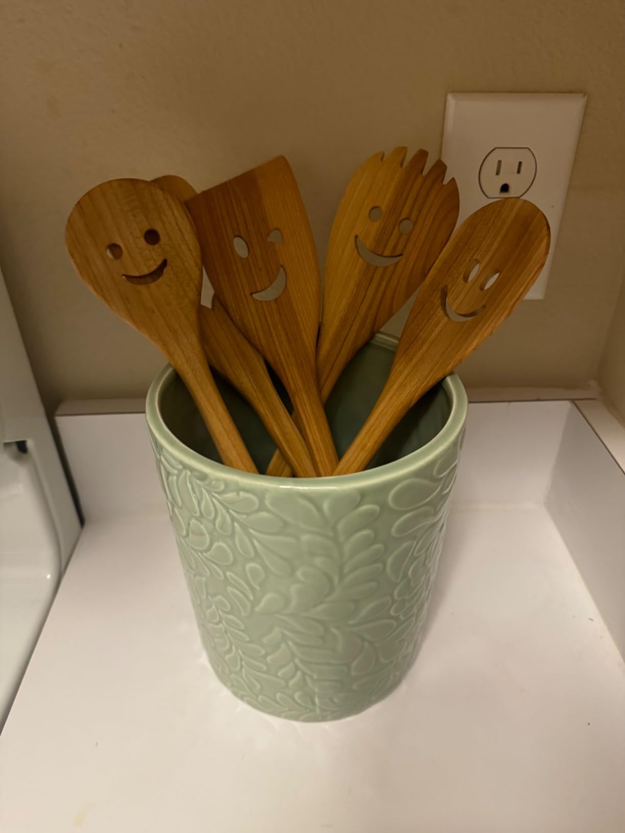 MFC 5-Piece Wooden Cooking Spoons - Kitchen Set from Natural Cherry Wood - Wooden Spoons for Cooking - Funny Utensil Set with Smiley Faces - Cooking Multipurpose Wood Utensils customer photo 1