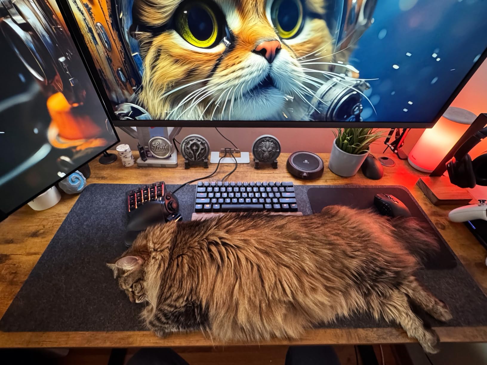 DAWNTREES Large Felt Desk Mat, 40''x16'' Full Keyboard and Mouse Pad - Non-Slip Computer Desk Mat for Desktop, Felt Desk Pad Protector for Office and Home, Dark Grey customer photo 2