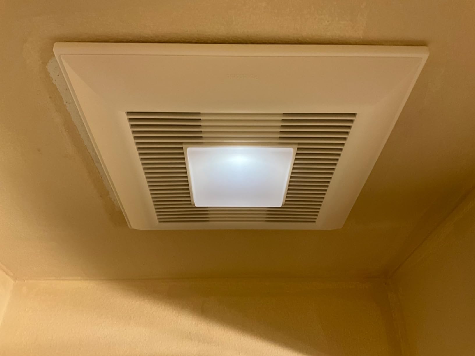 Panasonic FV-0511VFL1 WhisperFit Bath Fan + Light, 50-80-110 CFM | WhisperFit Ceiling Mount Bathroom Exhaust Fan with Dimmable LED Light, Energy Star Rated, Easy Installation customer photo 1