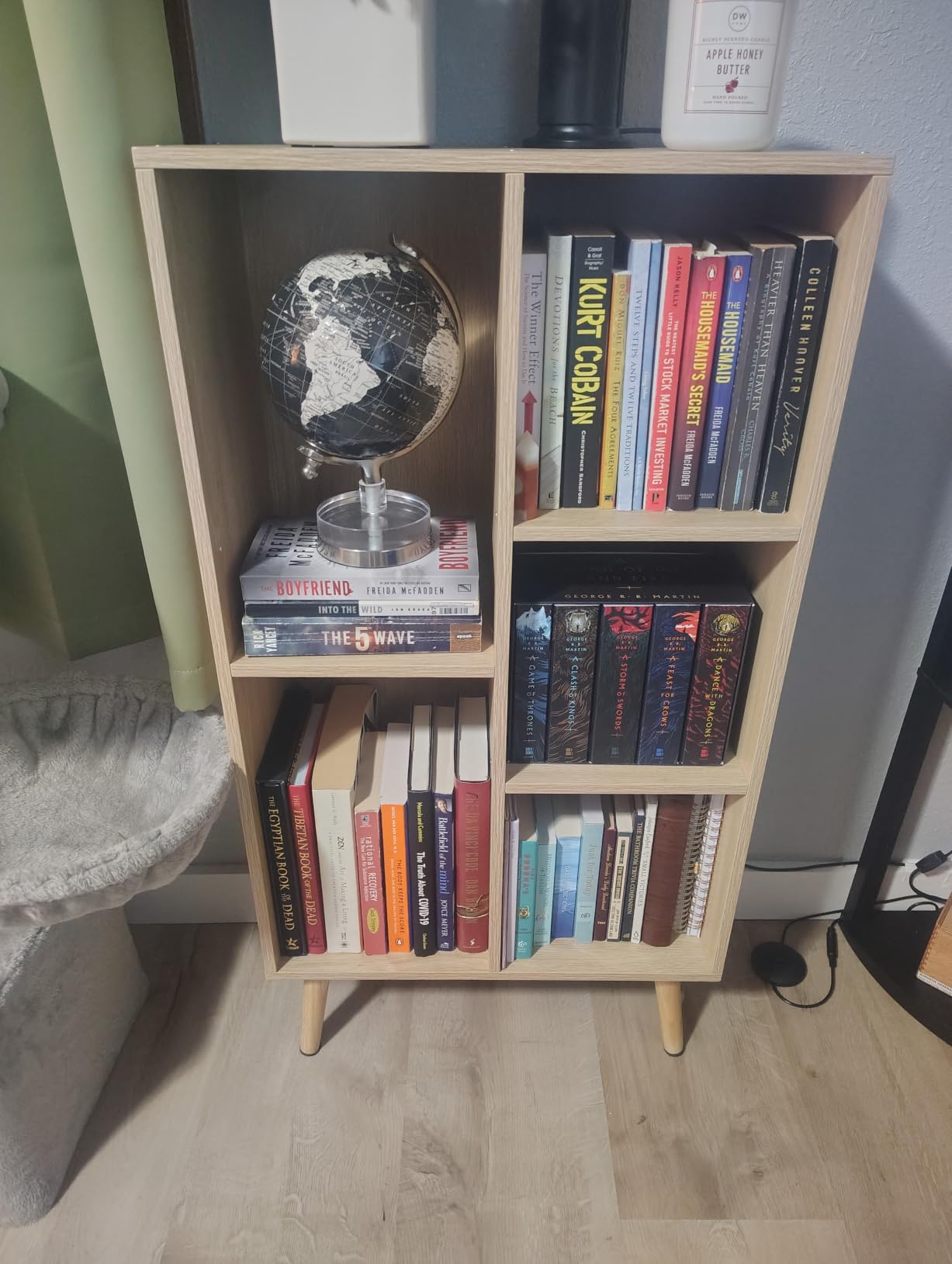 LEYAOYAO Cube Bookshelf, Mid-Century Modern Book Shelf with Legs, Brown | 3 Tier Bookcase, Rustic Wood Bookshelves, Freestanding Small Storage Organizer, Open Shelves for Bedroom, Living Room, Office customer photo 2