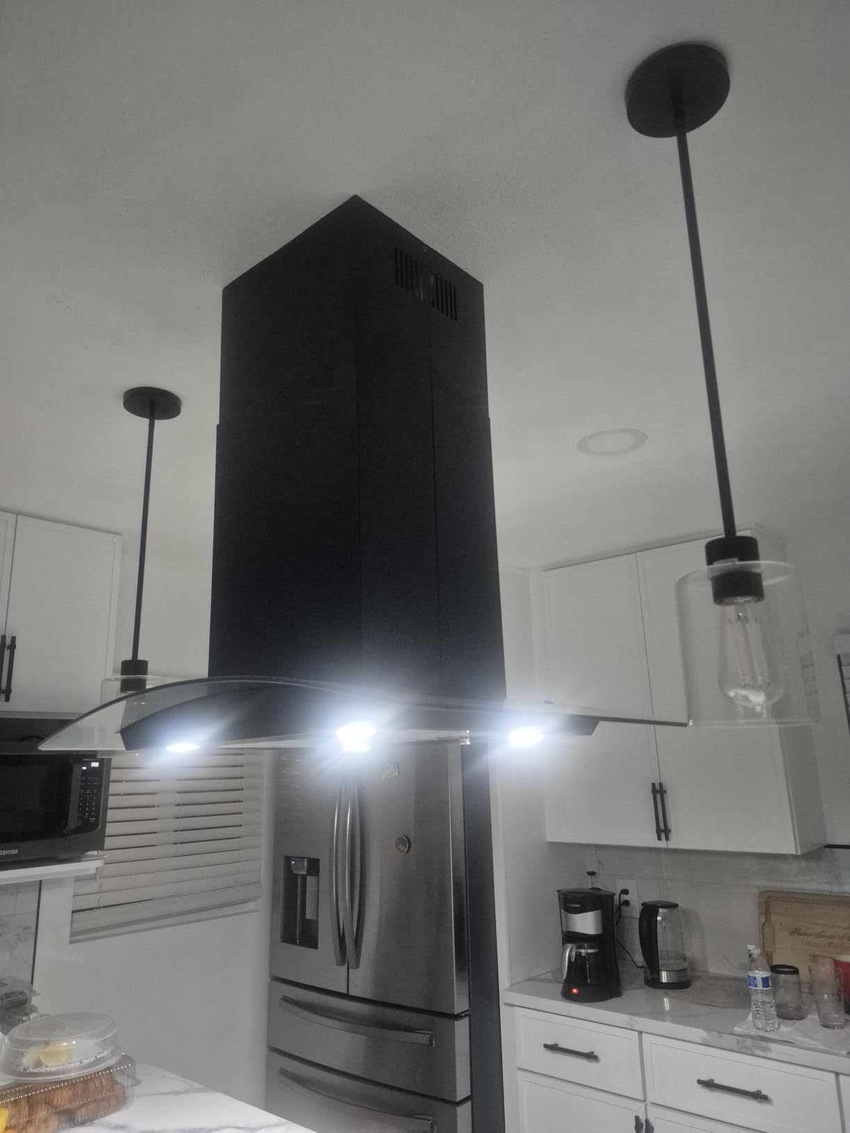 JOEAONZ 36 inch Island Range Hood 700CFM Black Painted Stainless Steel, Gesture & Touch Control Panel Ceiling Mount Kitchen Vent Hood Ducted/Ductless Convertible Extractor, Exhaust Fan 4 LED Lights customer photo 1