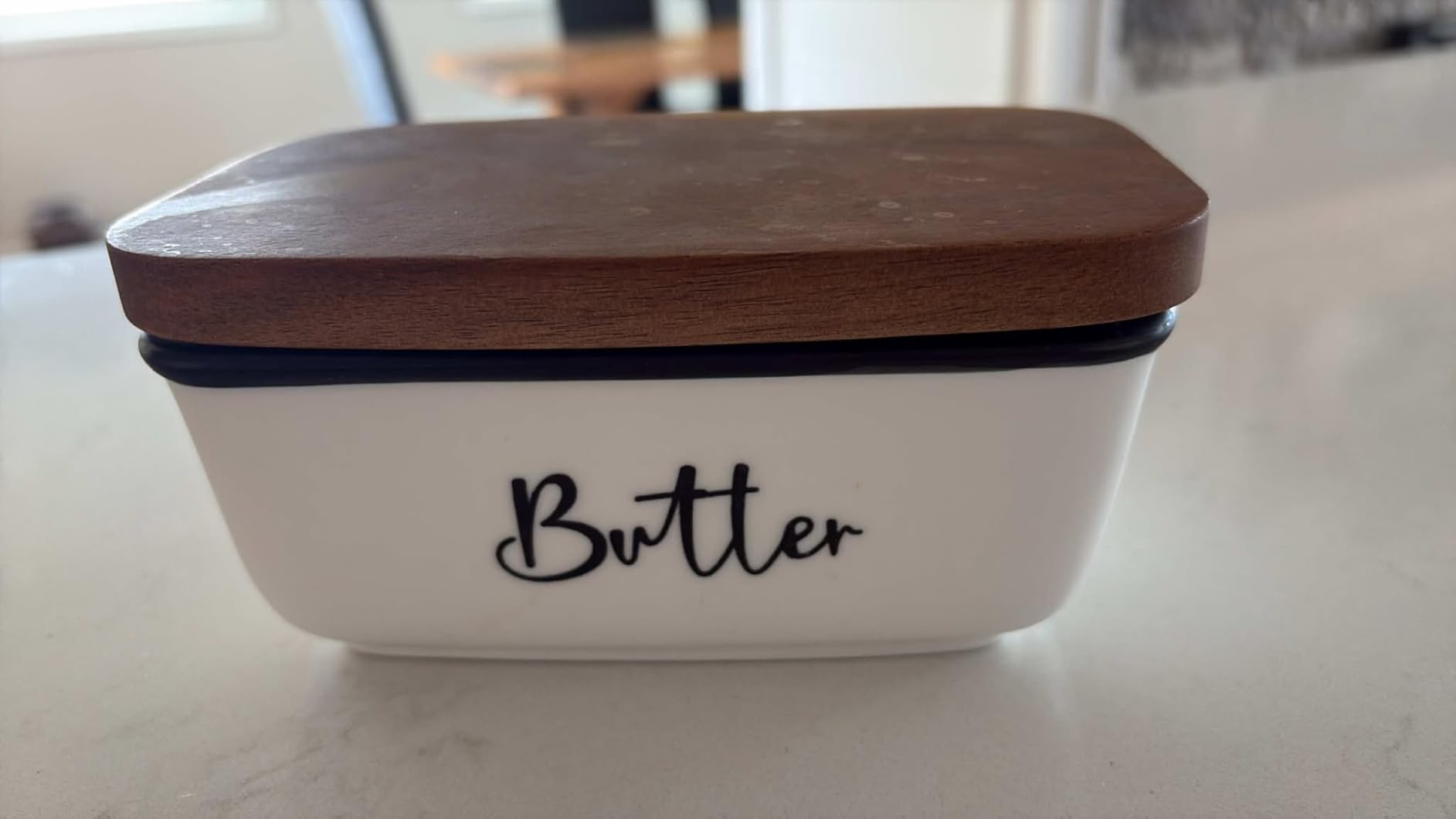 Butter Dish with Lid, ALELION Large Ceramic Butter Dish for Countertop, Butter Keeper with Thick Acacia Wood Lid, Kitchen Decor and Accessories for Kitchen Gifts, White customer photo 1