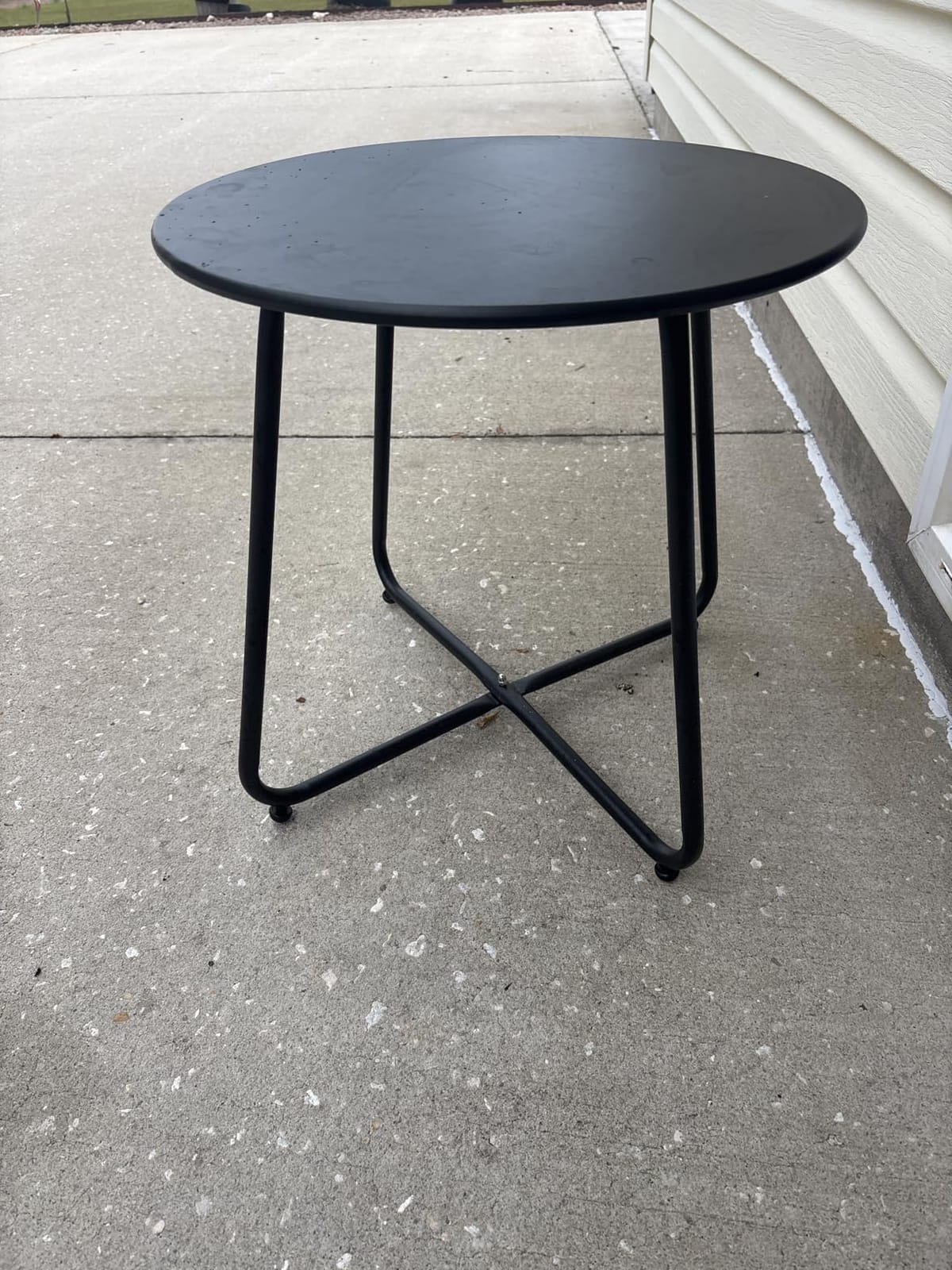 Meluvici Patio Small Side Table Waterproof Round Metal Steel Weather Resistant Portable Outdoor and Indoor End Table for Garden Balcony Yard, Black customer photo 1