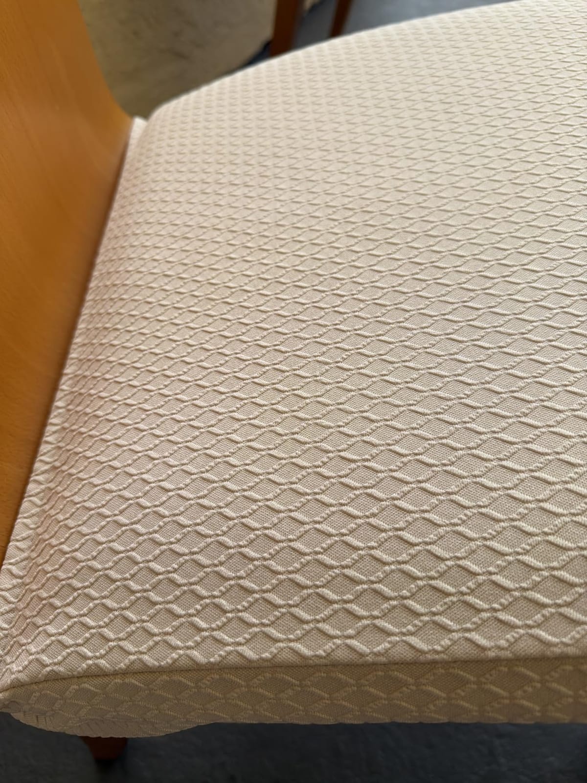 Smiry Waterproof Seat Covers for Dining Room Chairs, Set of 4 | Stretch Jacquard Removable Washable Chair Seat Slipcovers Protector, No Rear Covers, Beige customer photo 2