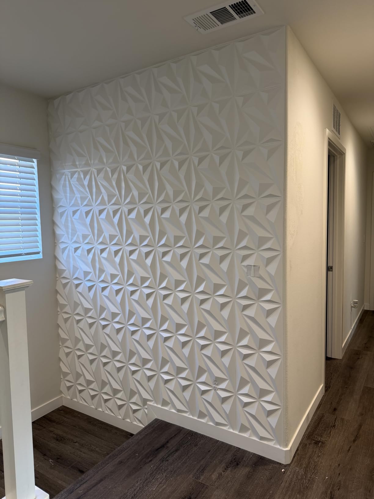 Art3dwallpanels 33 Pack 3D Wall Panels Diamond, Black, 12''x12'' customer photo 1