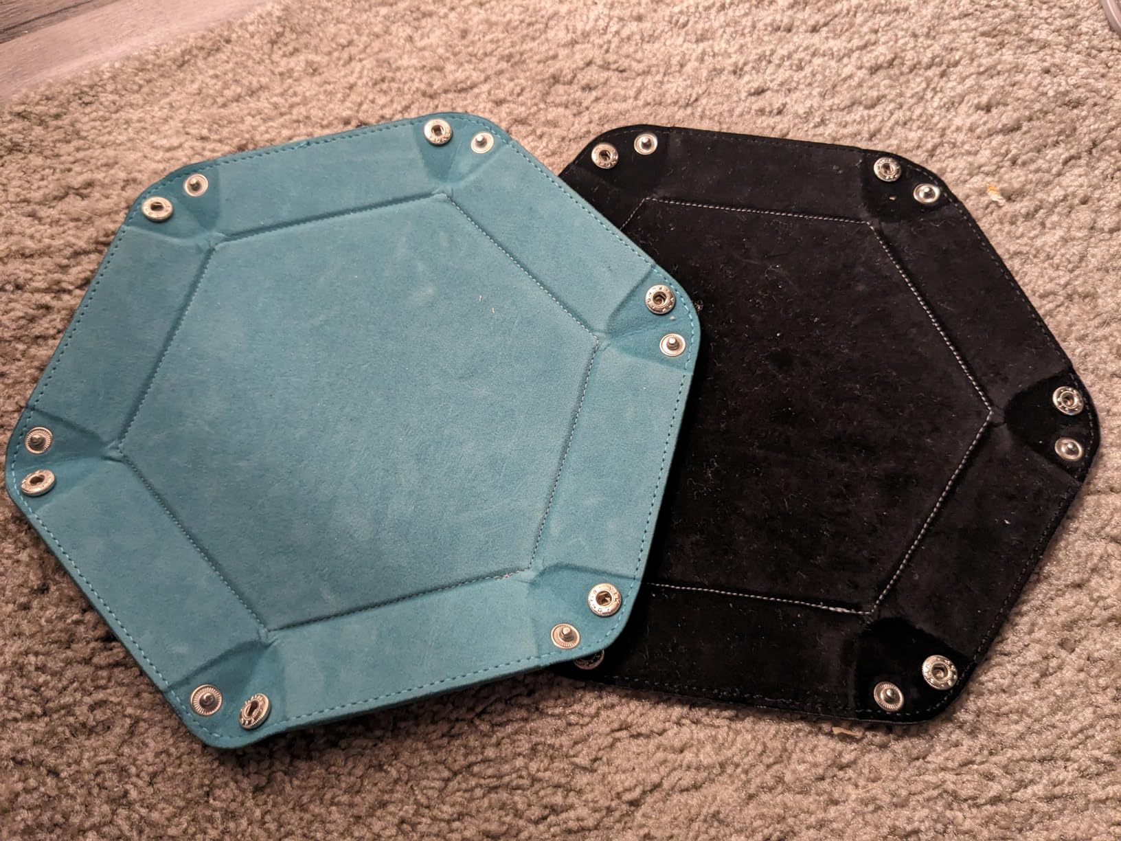 SIQUK 2 Pieces Dice Tray PU Leather Dice Trays Portable Folding Hexagon Dice Roller Tray for Dice Games Like RPG, DND and Other Table Games (Green, Camel) customer photo 2